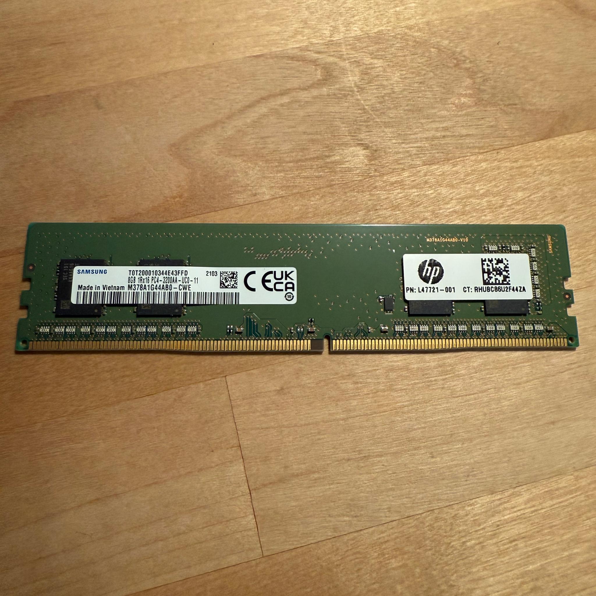 Samsung 1x8GB PC4-3200