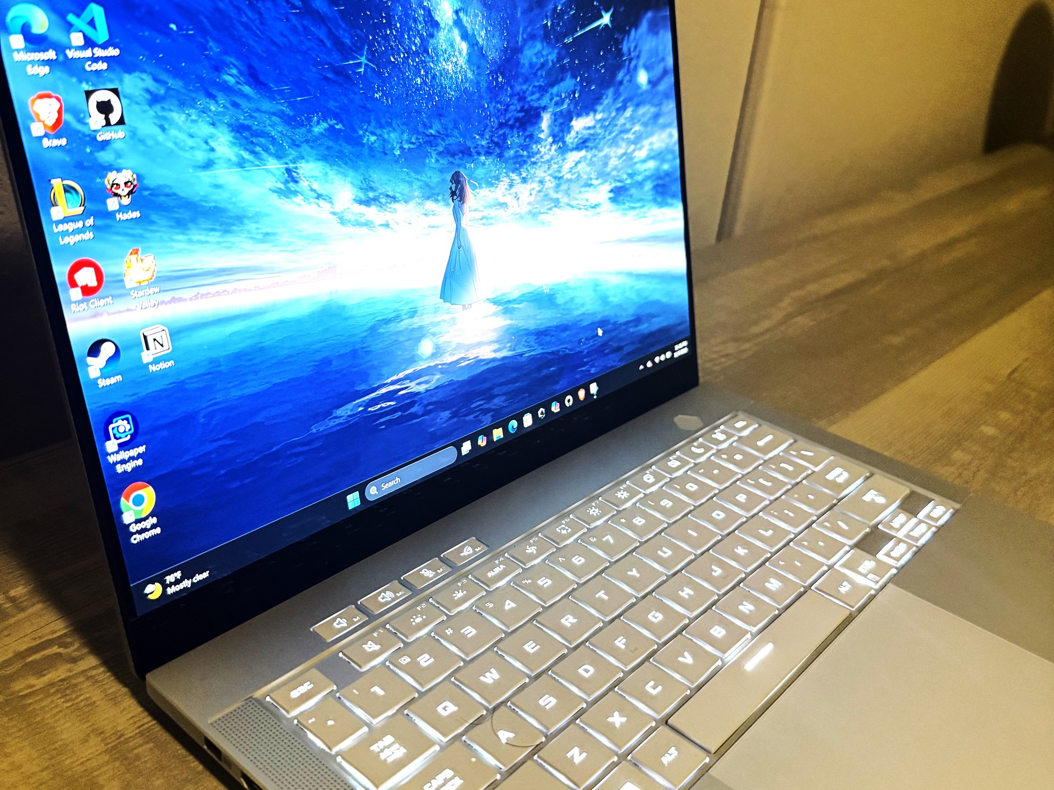 ASUS ROG Zephyrus G14 (Platinum White) – Ryzen 9 / RTX 4060 Gaming Laptop