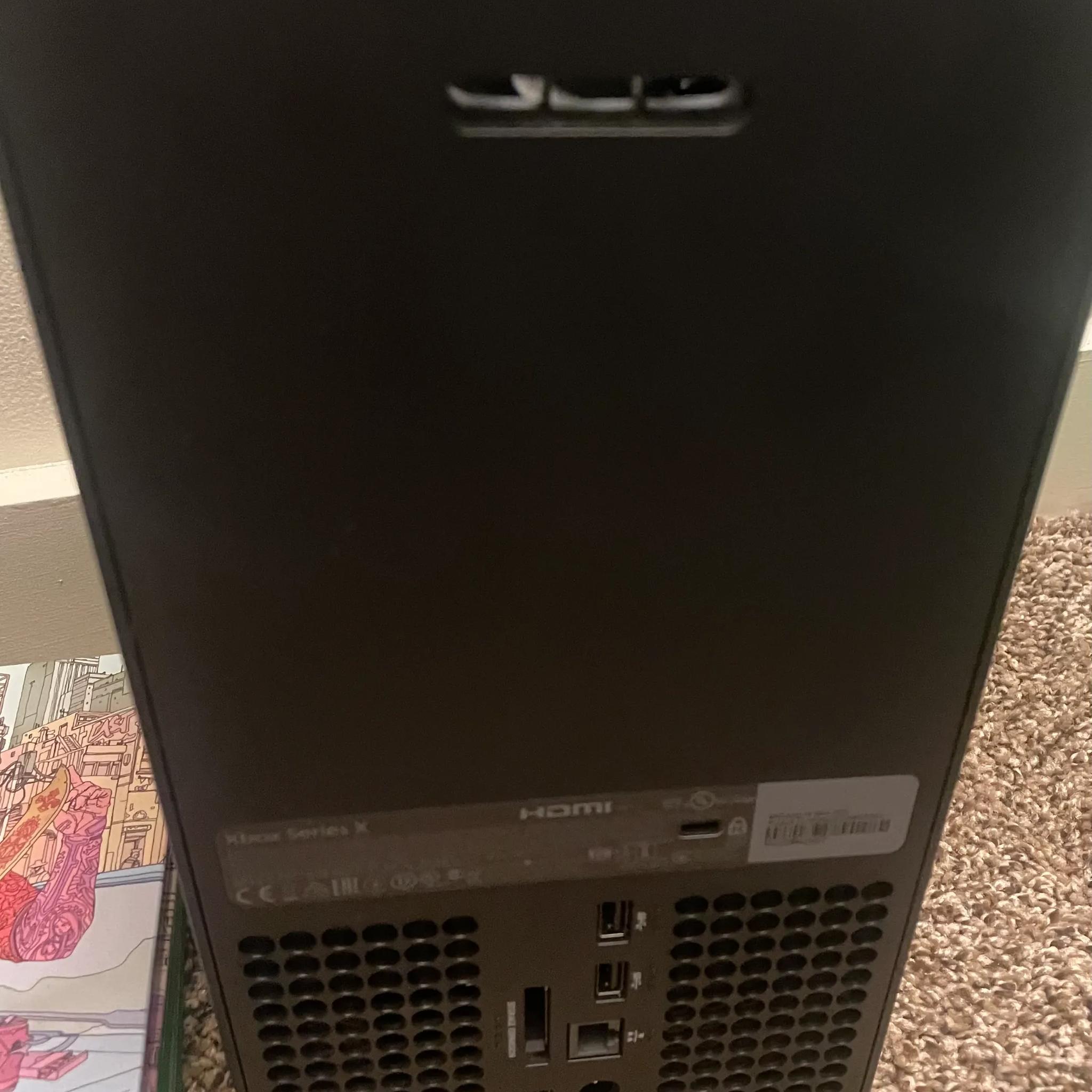Xbox Series X - Like new - 1TB