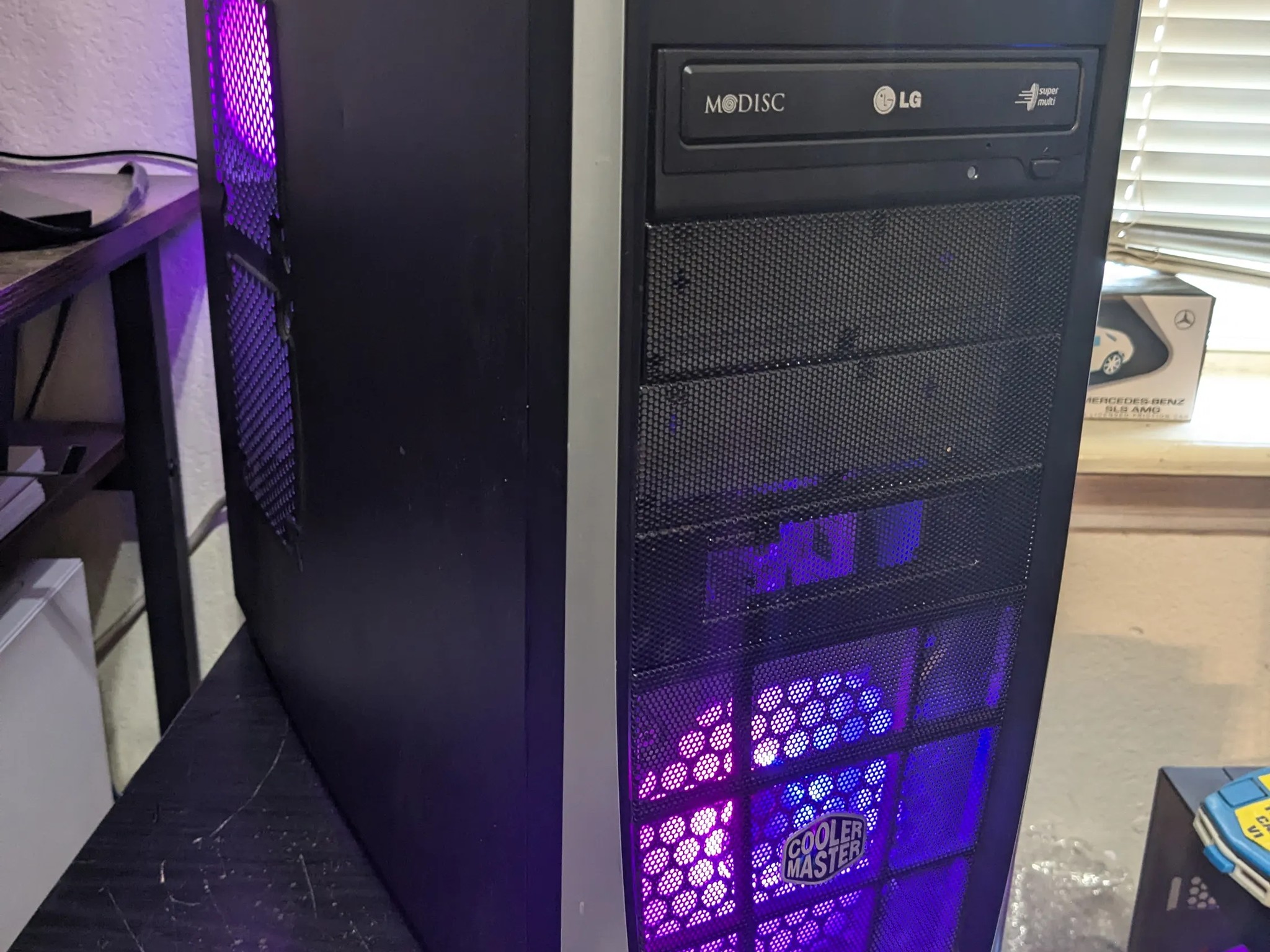 90 FPS Fortnite | 180 Day Warranty | RGB, WiFi, Xeon E3 (i7-2600S), GTX 970, 512GB SSD, Win10