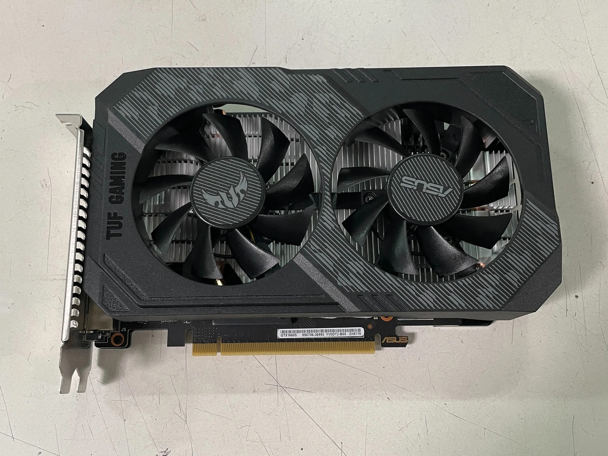 ASUS TUF  GTX 1660 SUPER