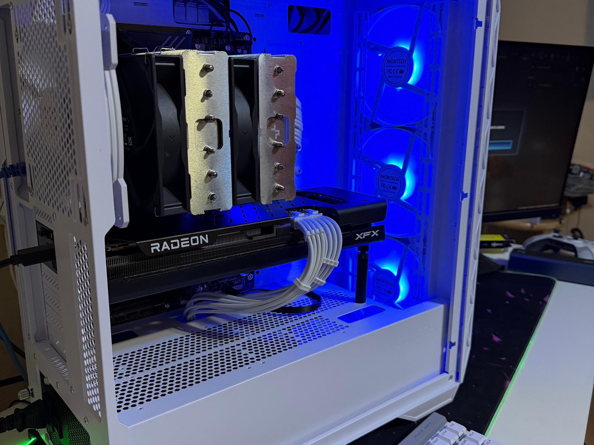Ryzen 7600x – Rx7700xt – 32gb DDR5 – Custom PC