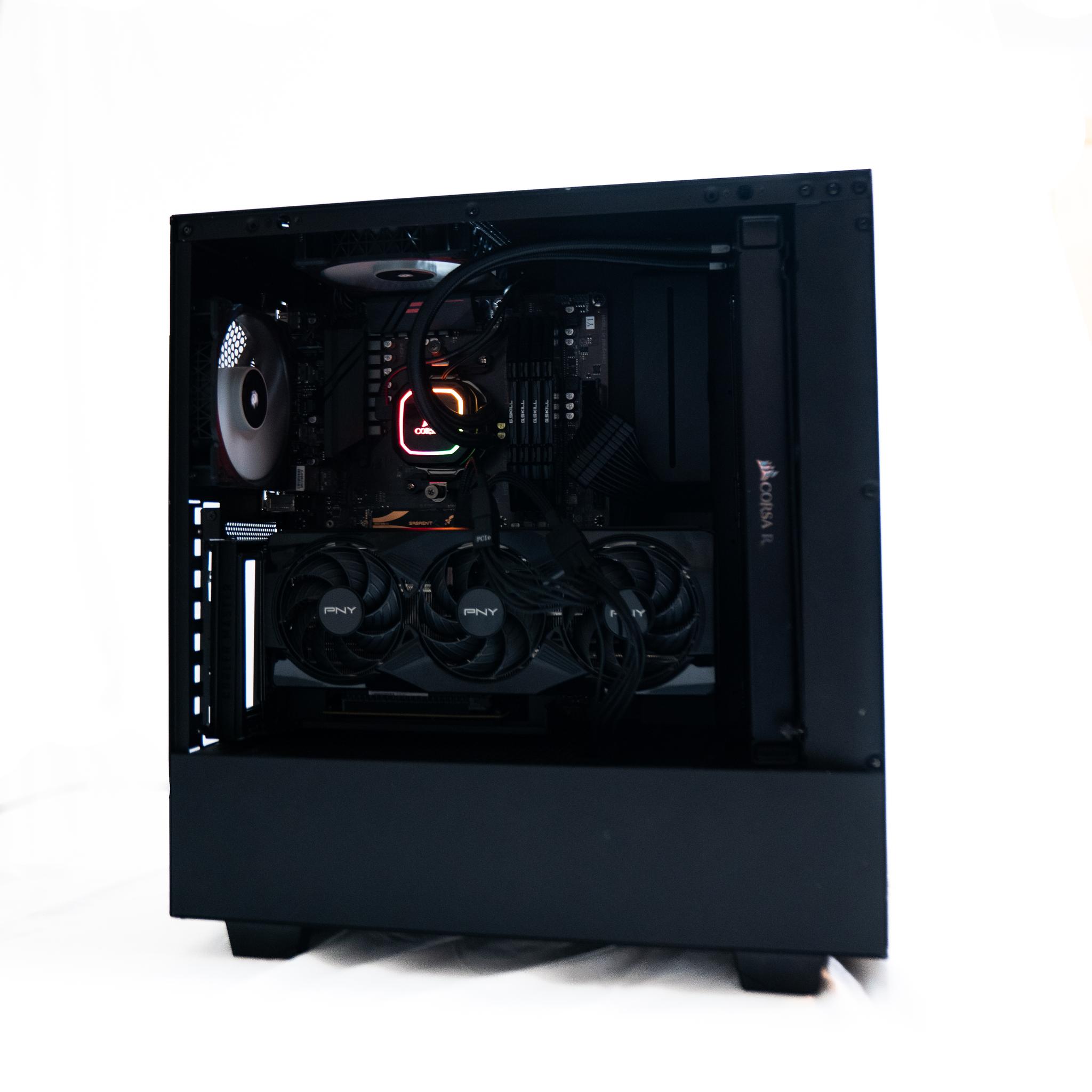 RTX 5070 Gaming Pc