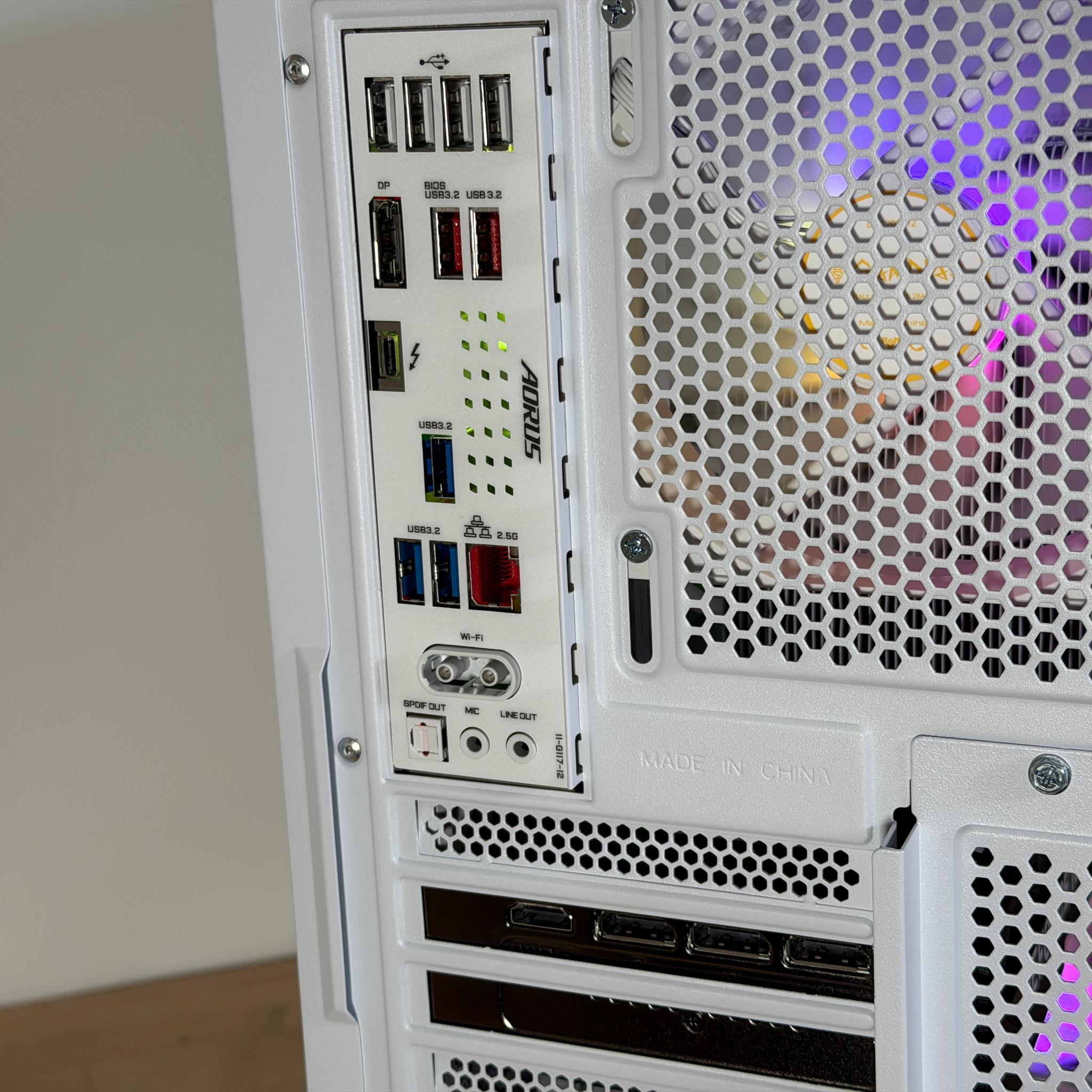 RTX 5070 Intel Core Ultra 245k Gaming PC