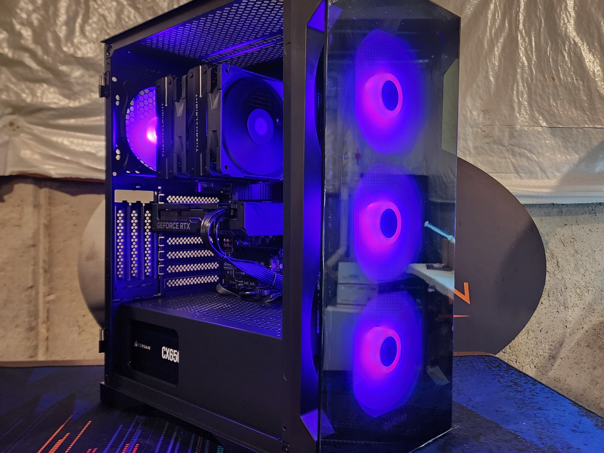 Nvidia RTX 4060 Ti / i7-12700K / 16GB DDR4 / 1TB NVMe SSD