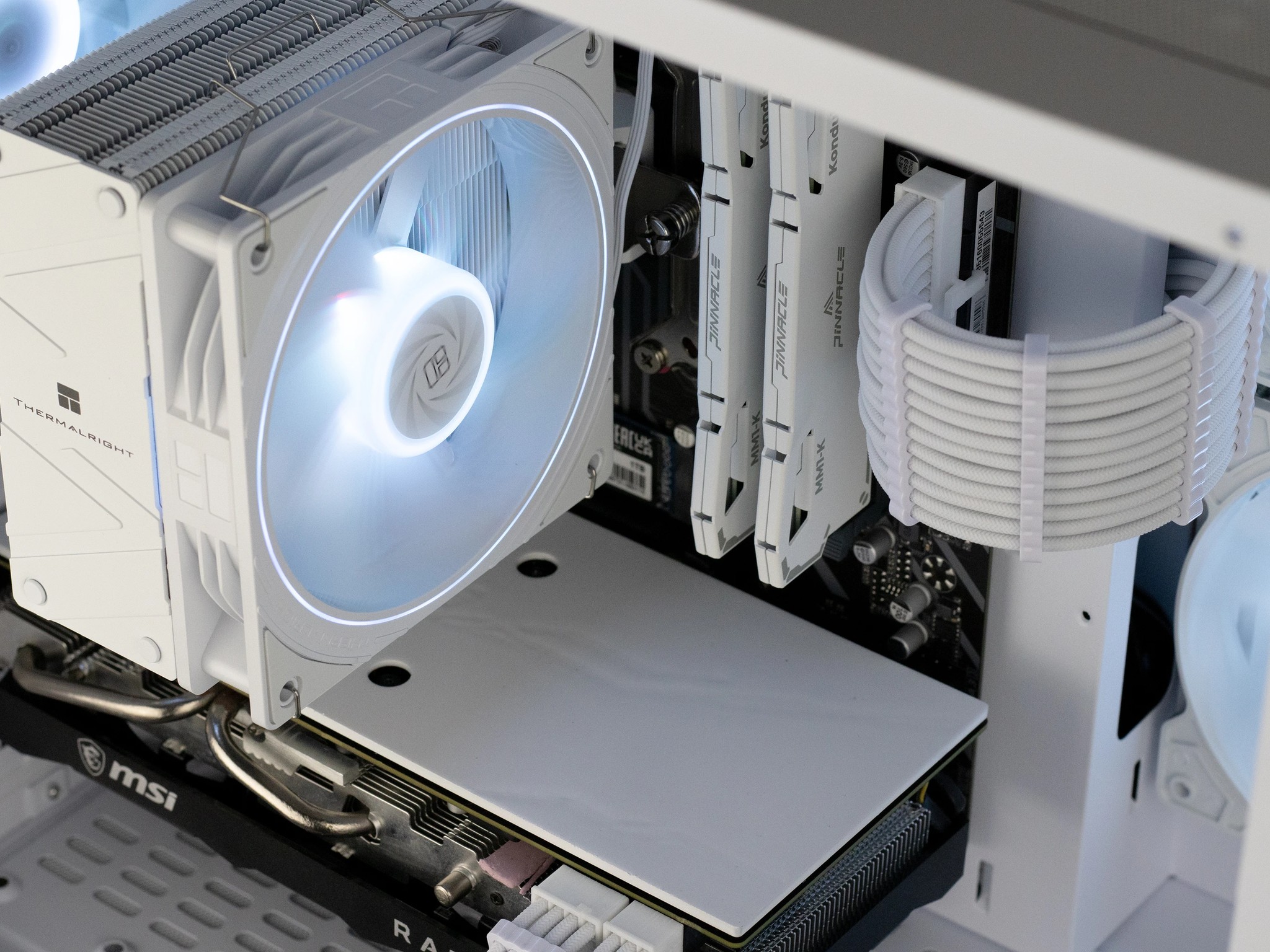 🥶🤍Gaming PC - RX 5700XT 🧊 Ryzen 5 5500 🧊 16GB DDR4 🧊 1TB NVMe [Wi-Fi Ready]