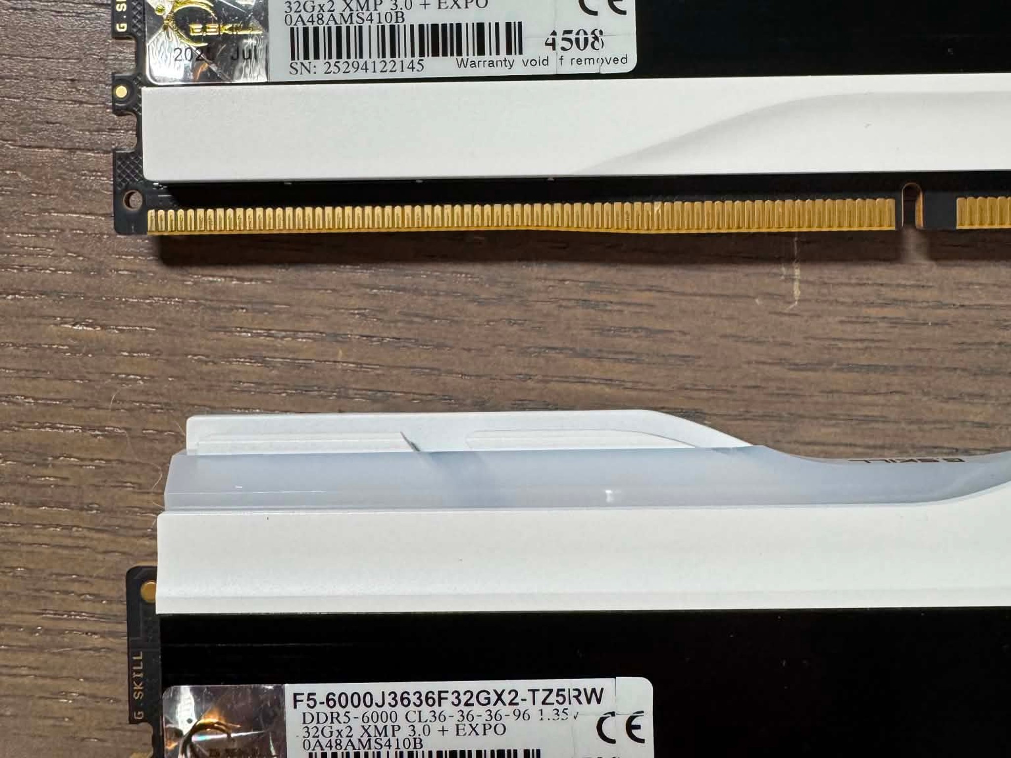G.Skill Trident Z5 RGB Series 64GB (2 x 32GB) DDR5-6000 F5-6000J3636F32GX2-TZ5RW White DDR5