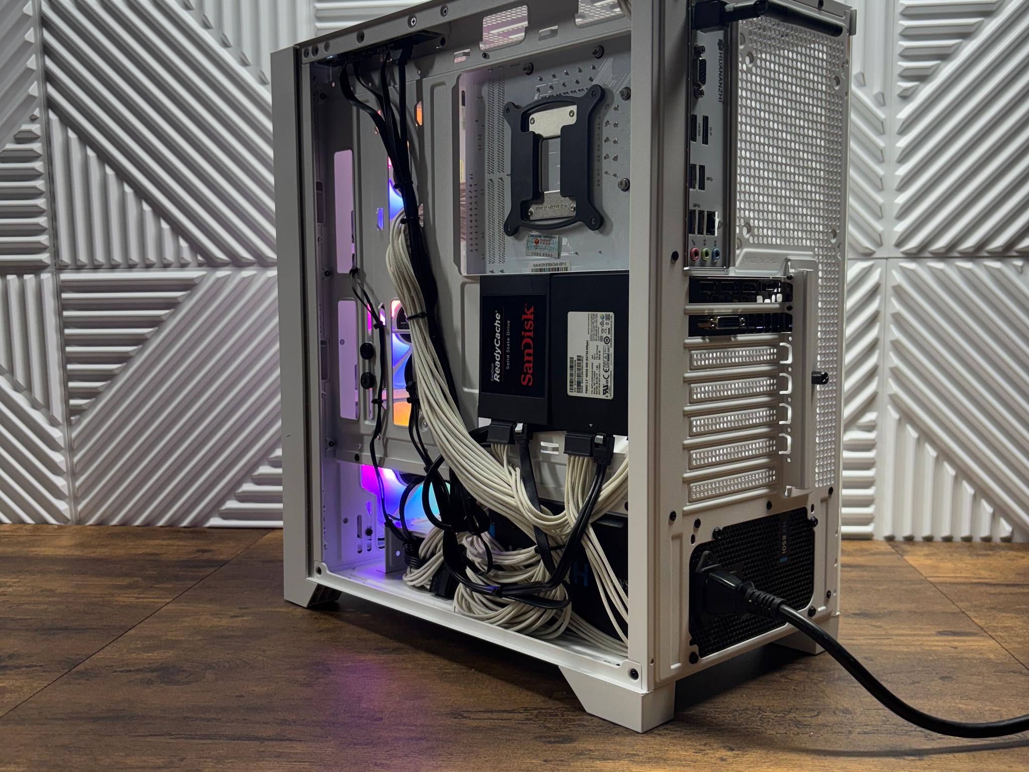White Gaming PC – i5-12400F | EVGA GTX 1080 SC 8GB | 16GB RAM | 512GB Storage