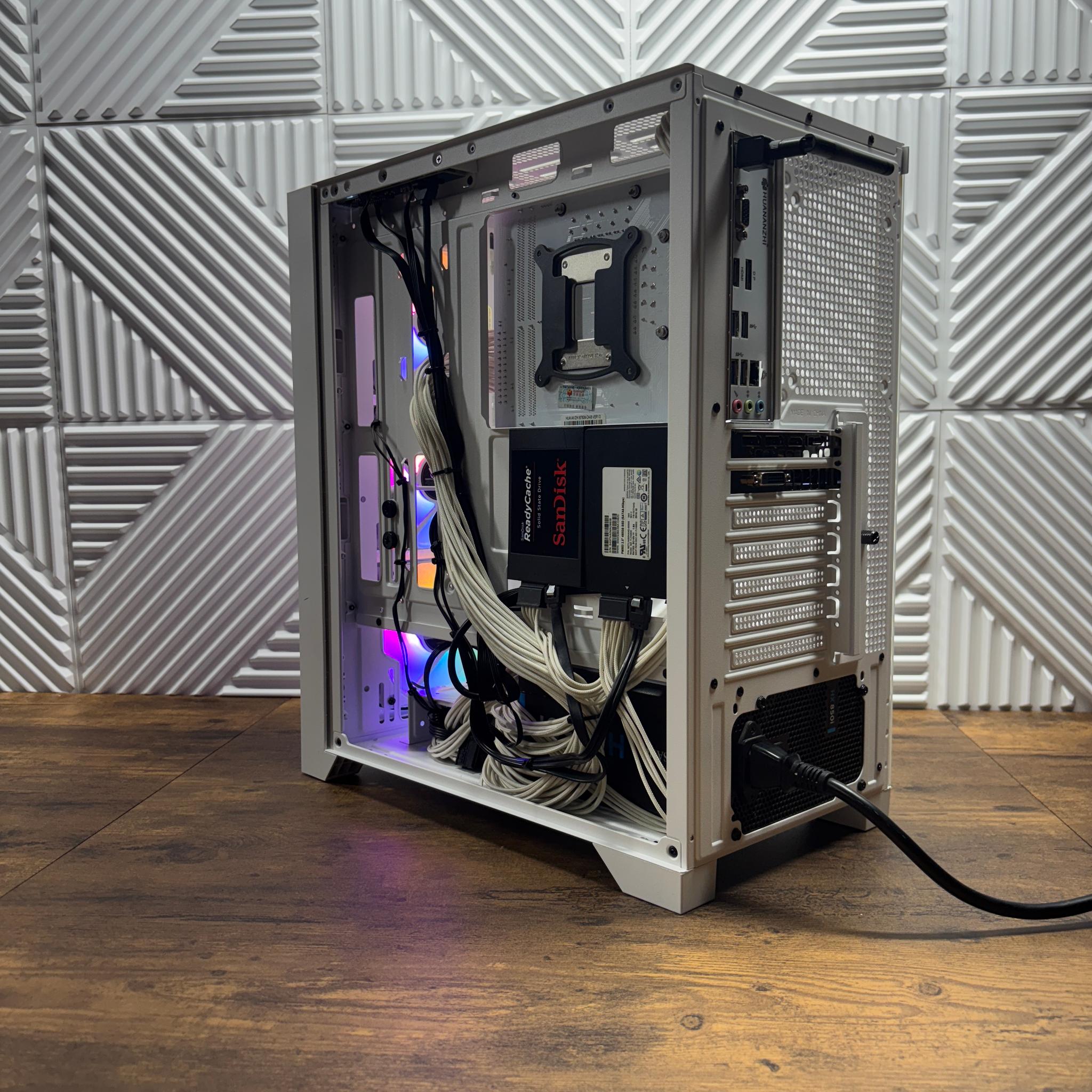 White Gaming PC – i5-12400F | EVGA GTX 1080 SC 8GB | 16GB RAM | 512GB Storage