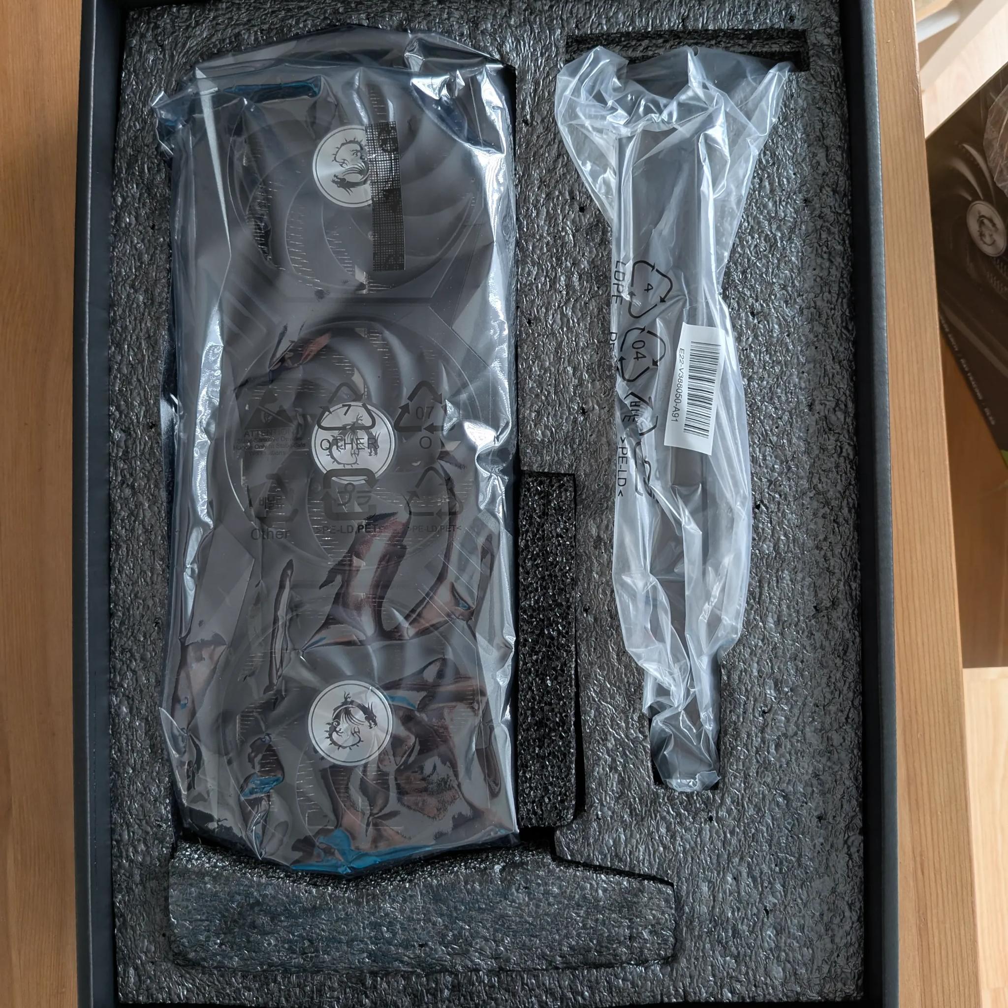 MSI RTX 3080 GAMING Z TRIO 12G