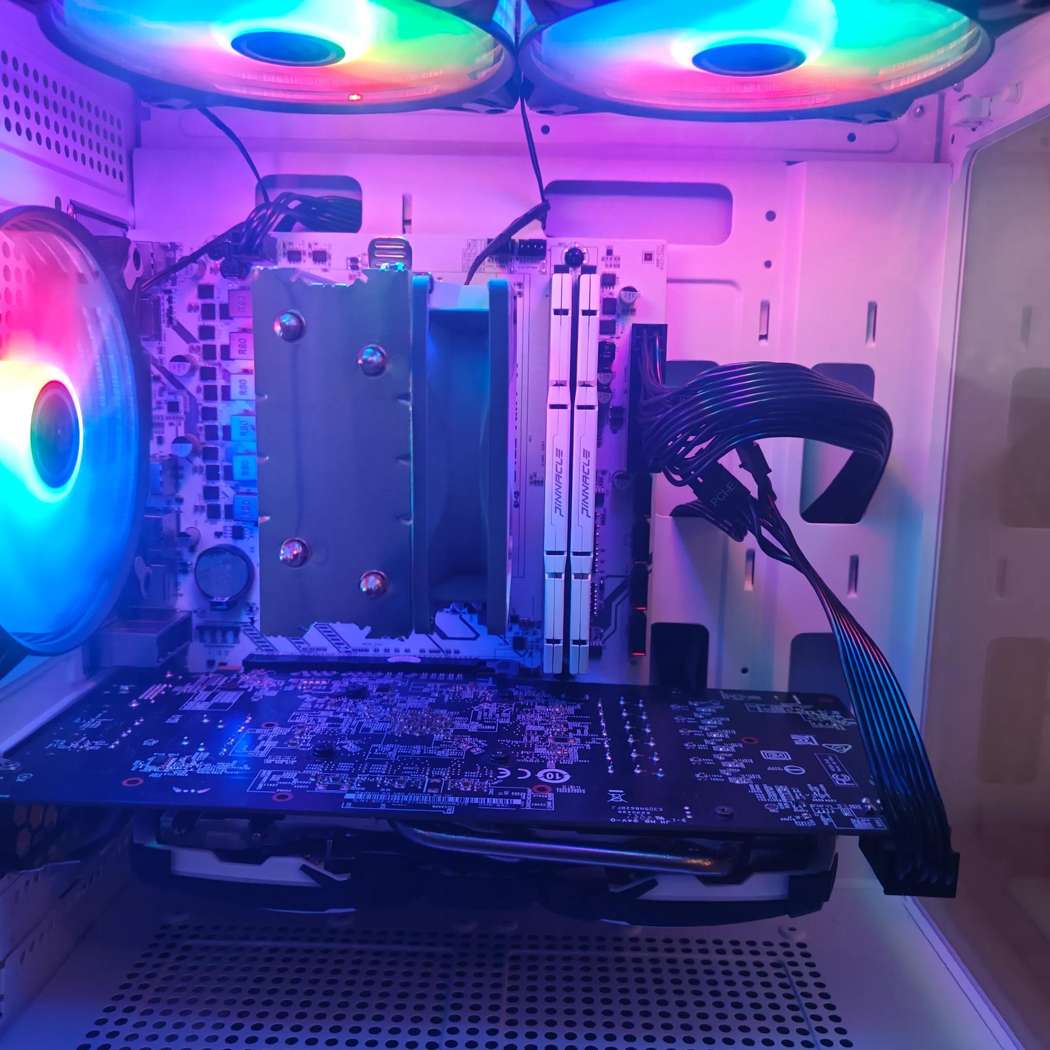 Iris Comet | RX 580 8GB | R5 2600 | 1TB NVMe SSD | 16GB DDR4 RAM | WiFi | Windows 11