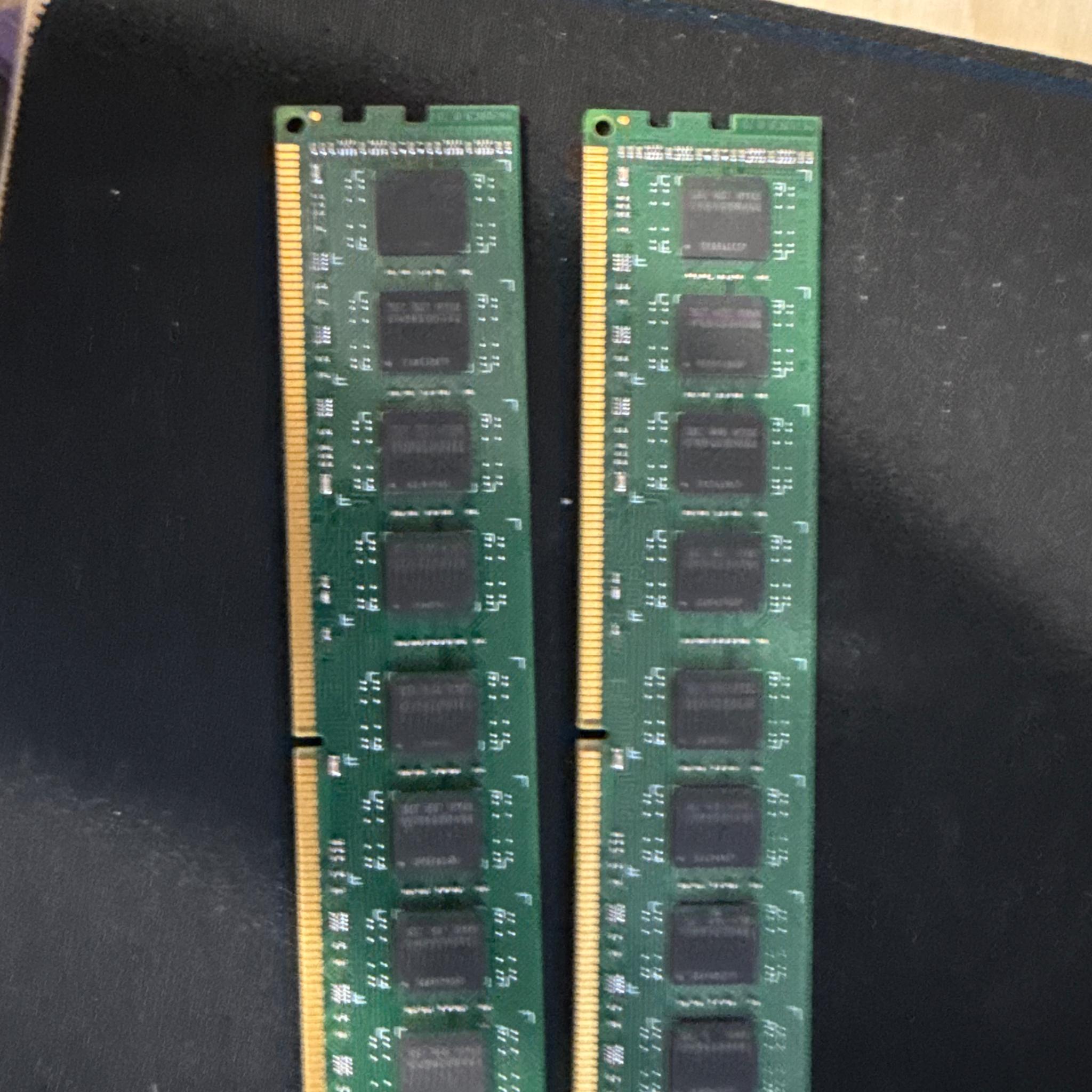 Nemix Ram DDR 3  8gb sticksX2