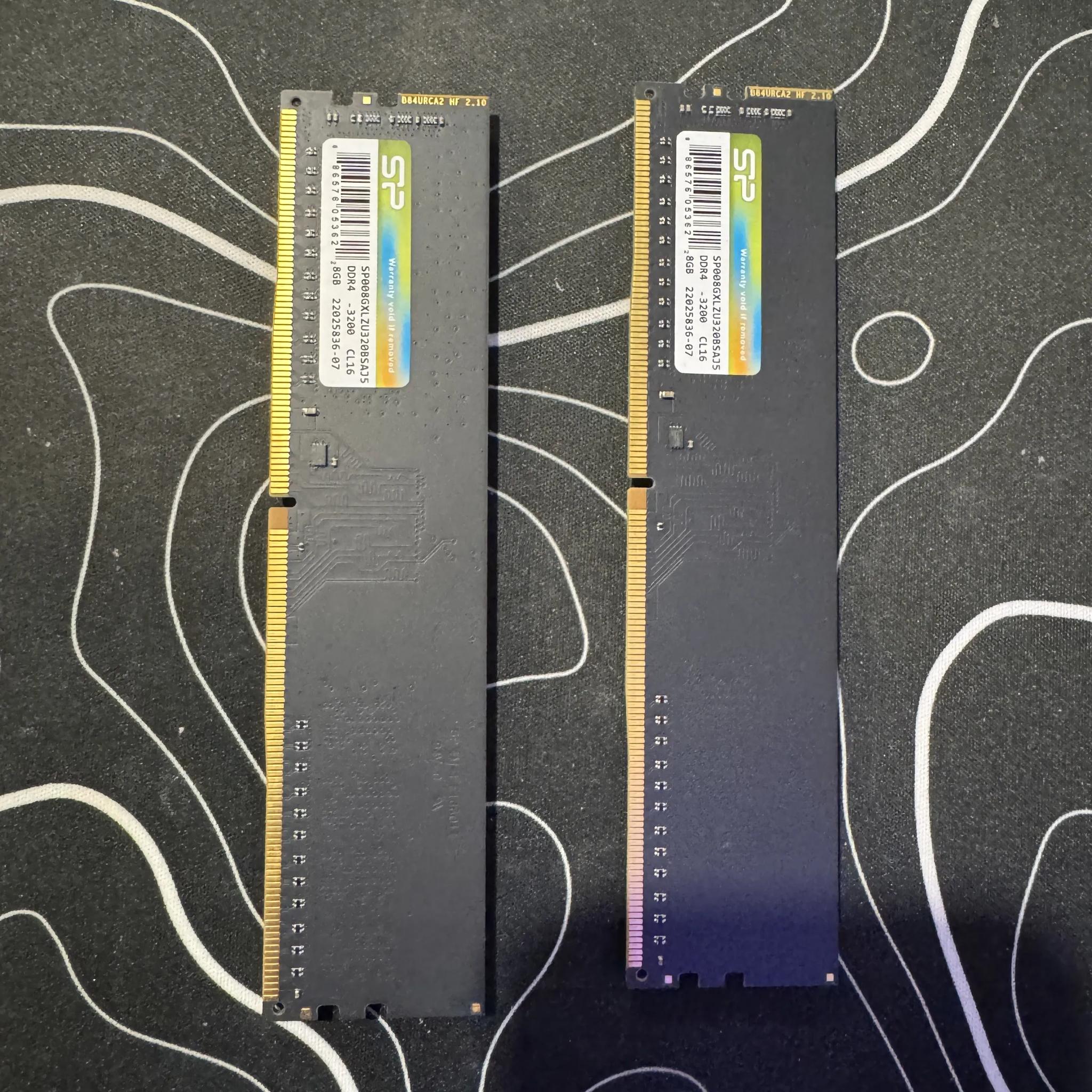 Silicon Power GAMING 16 GB (2 x 8 GB) DDR4-3200 CL16 Memory