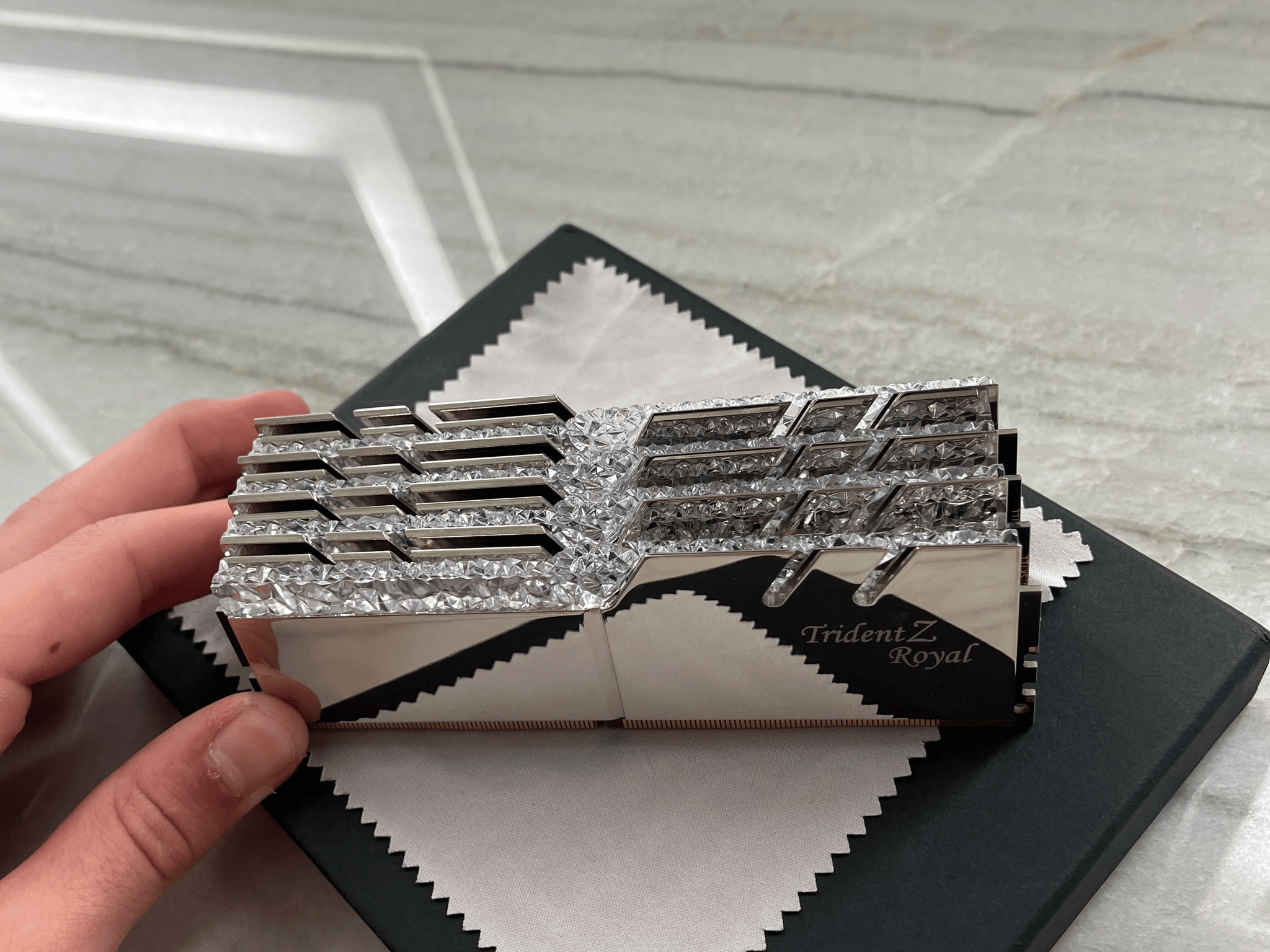 Gskill Tridentz Royals 4x16GB 3200MHZ Enthusiast Ram Kit