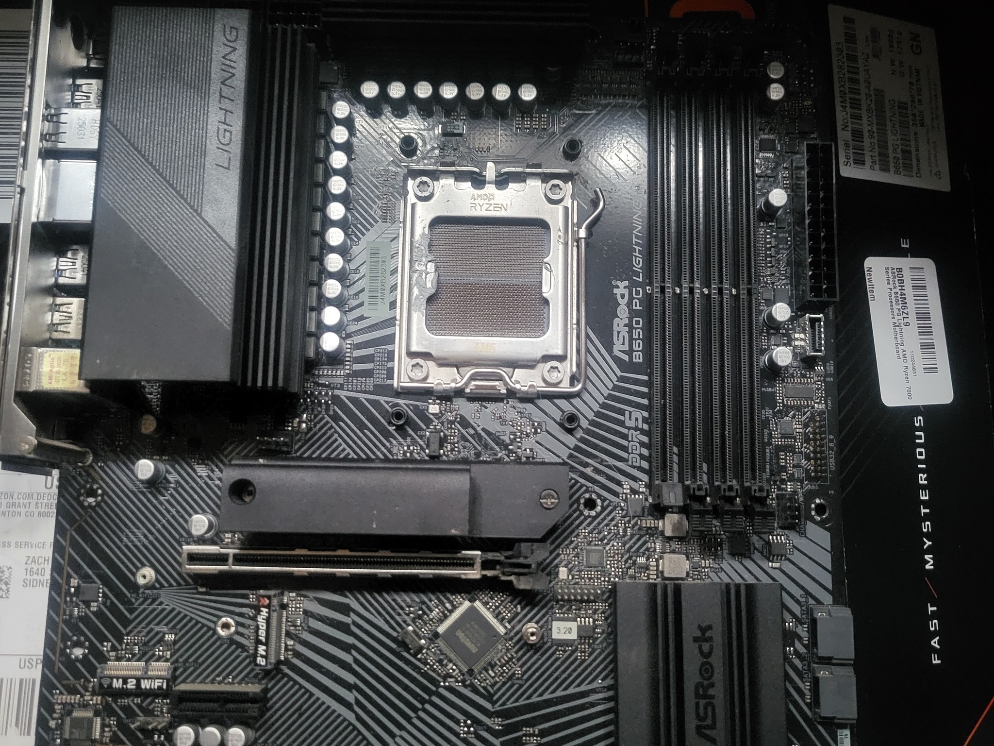 b650 AM5 motherboard