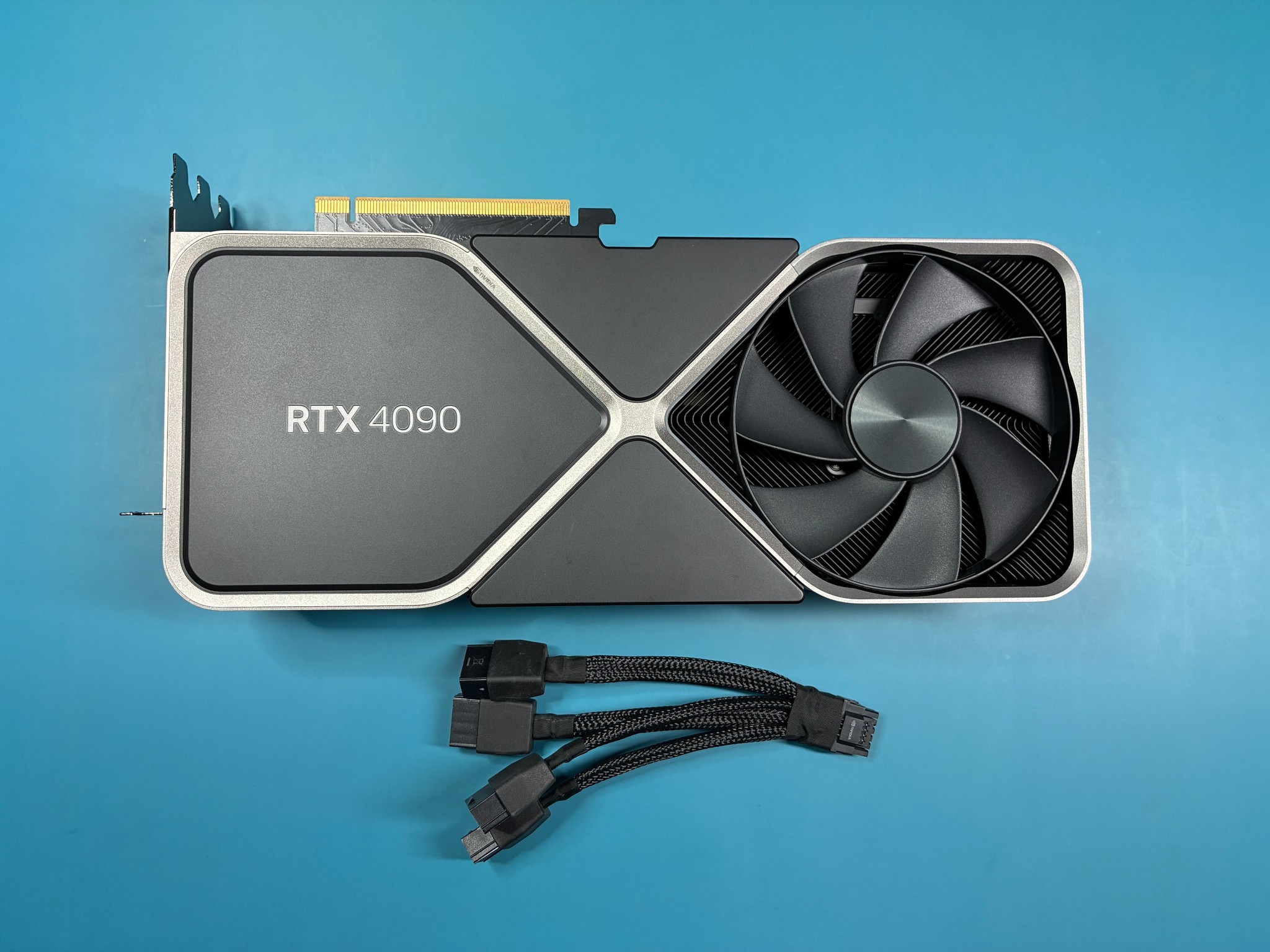 NVIDIA Founders Edition GeForce RTX™ 4090 24GB VRAM (GPU)