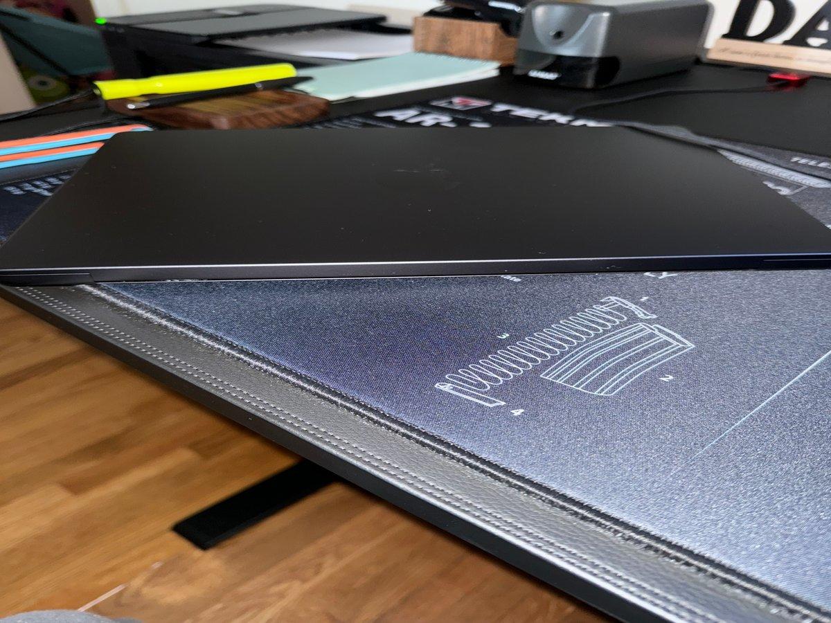 Apple Macbook Pro M3 Pro 18 Gb RAM 1 Tb SSD