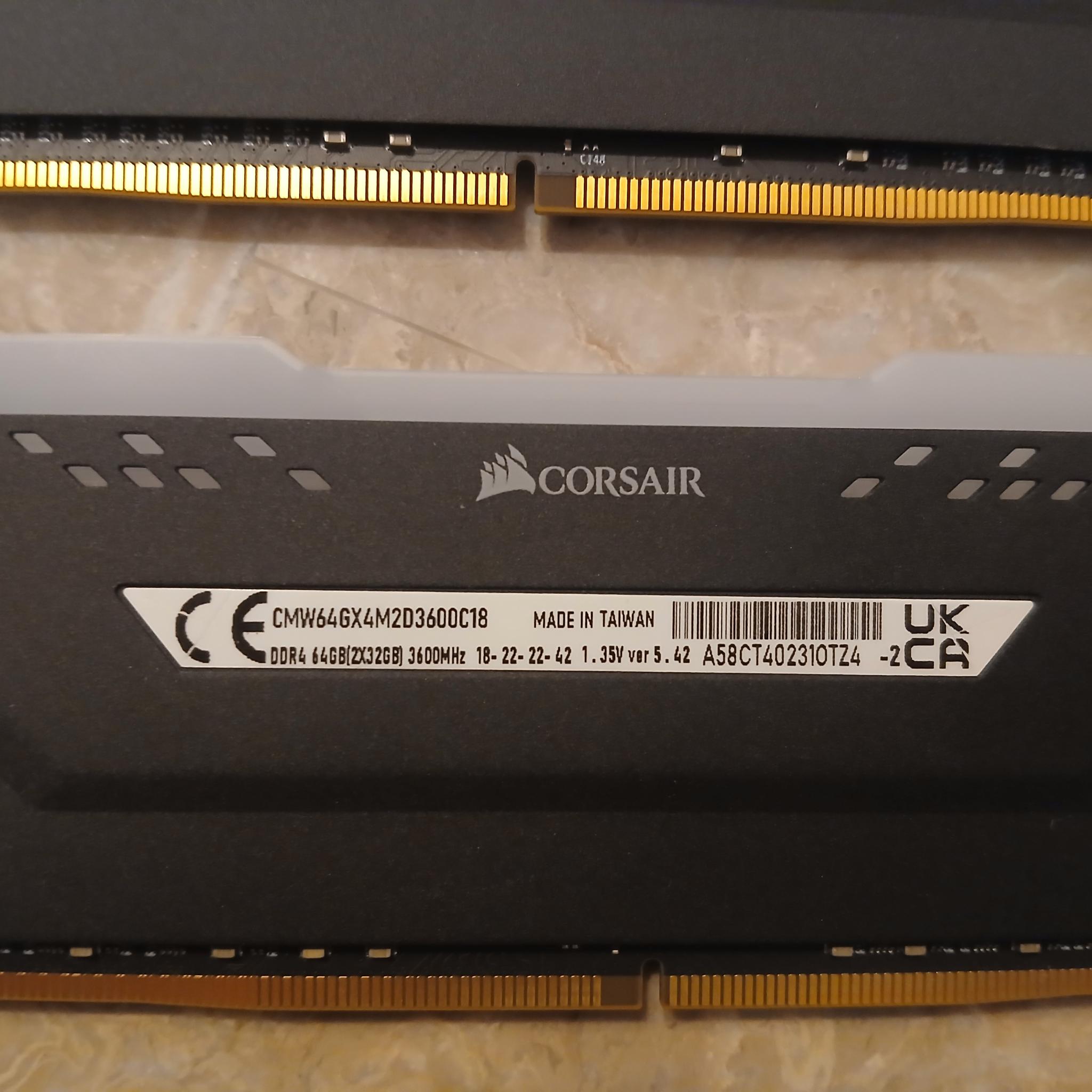 CORSAIR VENGEANCE RGB PRO DDR4 RAM 64GB (2x32GB) 3600MHz CL18