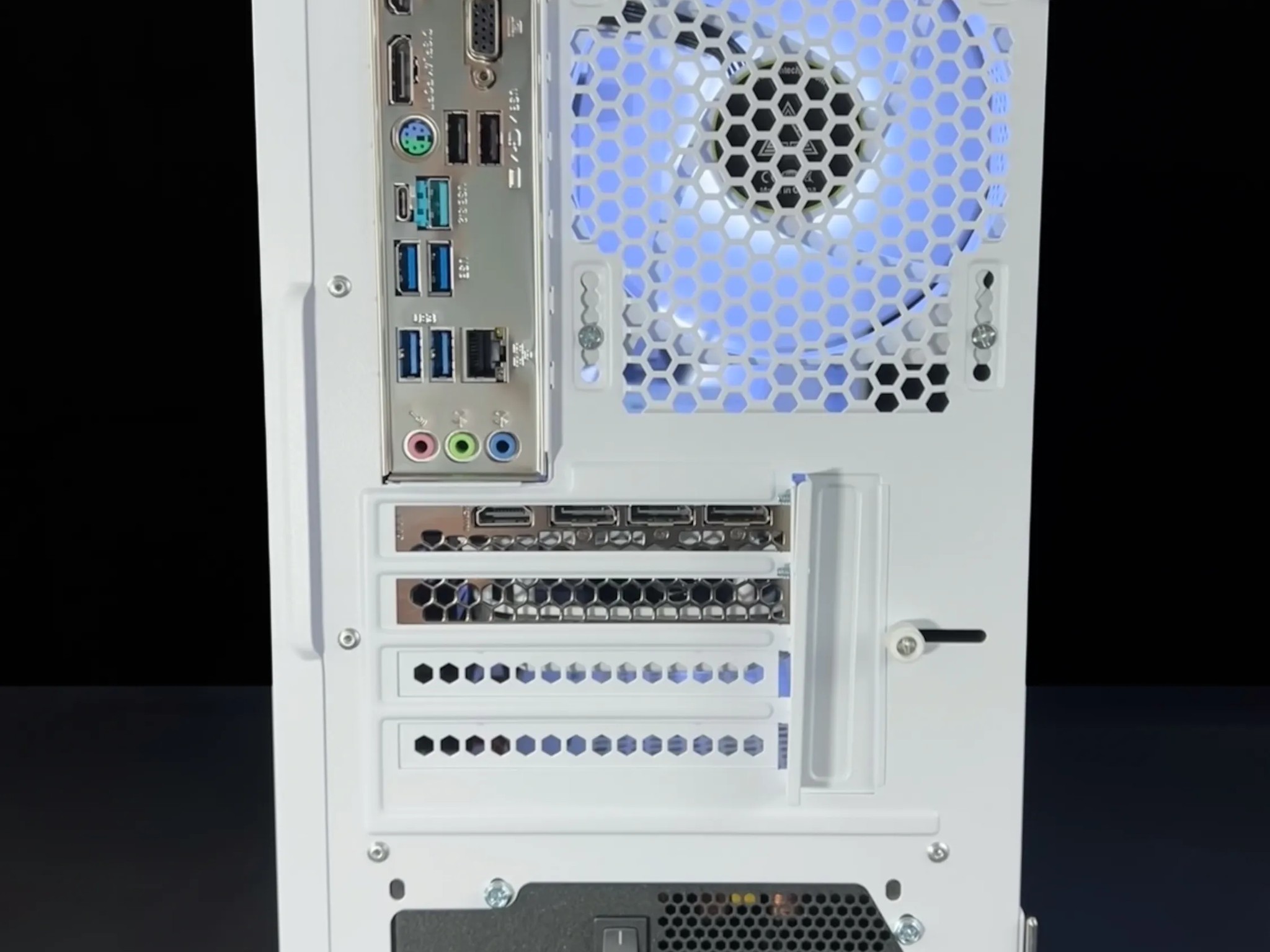 ⬜ RTX 3070 | Ryzen 5 5600 | Custom White PC ⬜