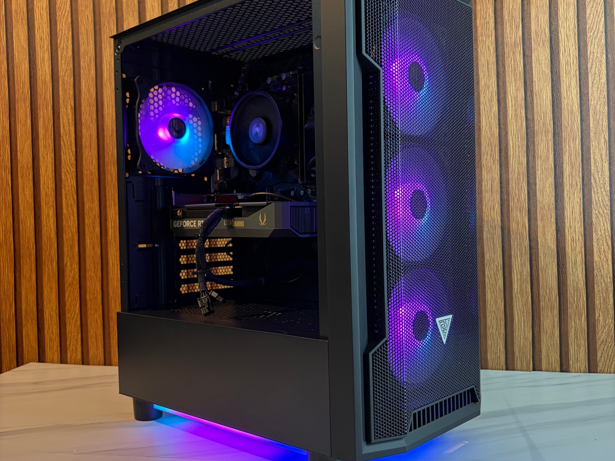 RTX 5060 | RYZEN 5 5500 | 16GB DDR4 | 500GB SSD| 450W