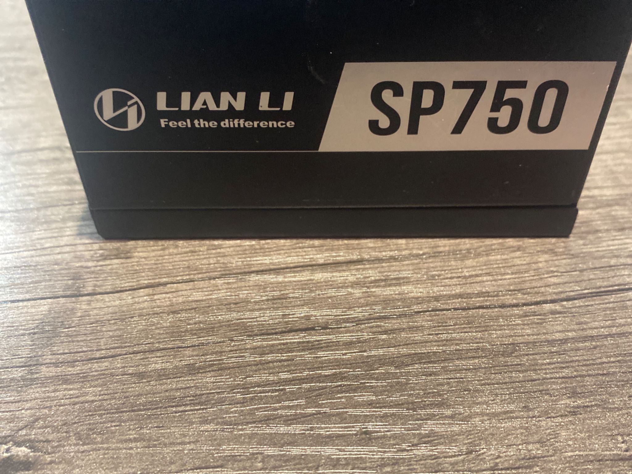 Liam li 750w power supply