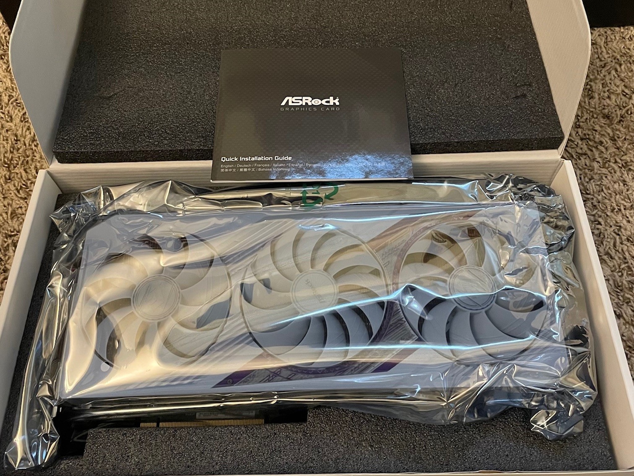 7900 XT 20 GB (White) ASRock Phantom Gaming
