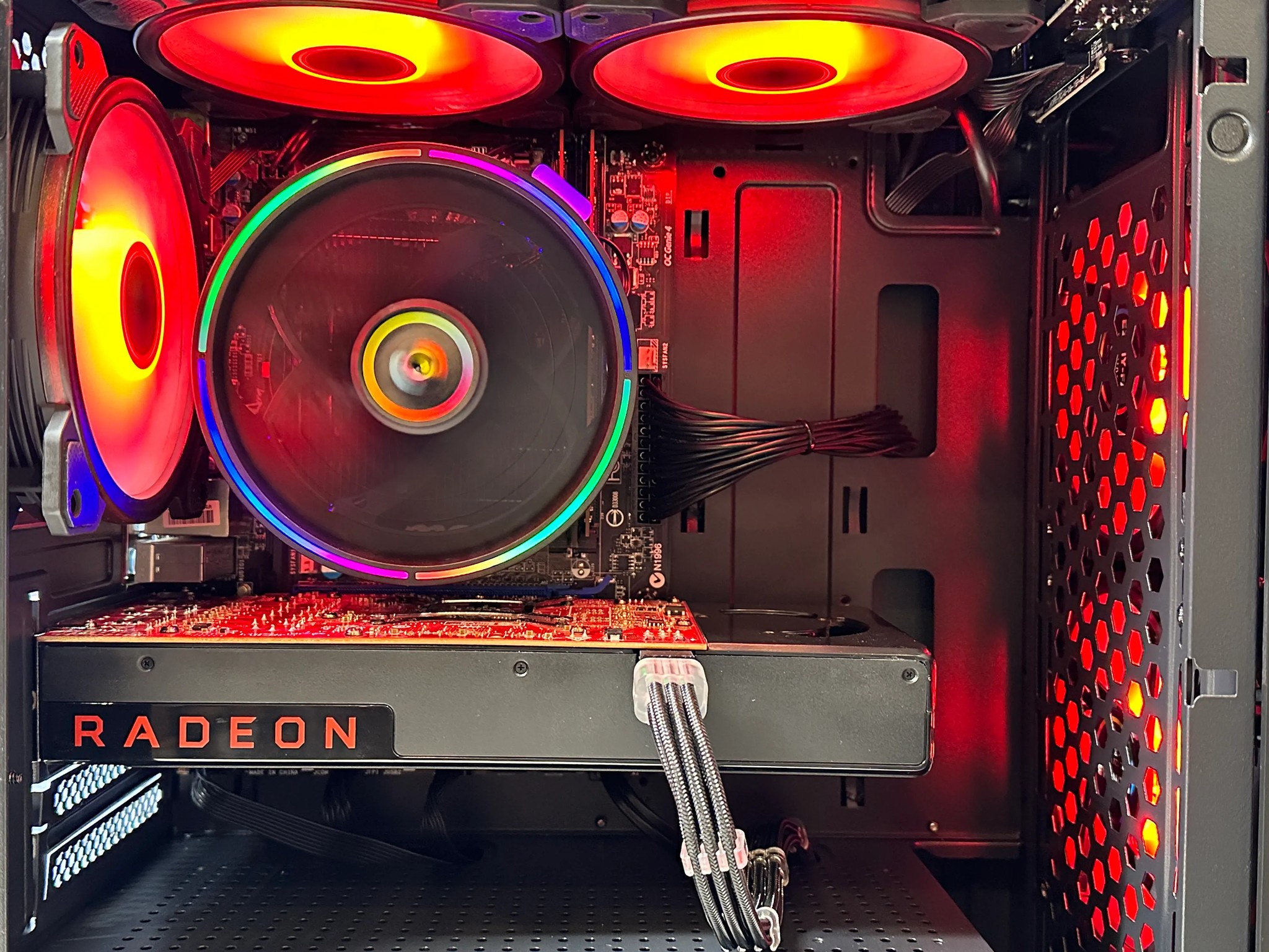 🚨Budget Gaming PC🚨AMD RX 580 4GB-Intel Xeon 1270 V3-16GB DDR3 RAM-500GB SSD