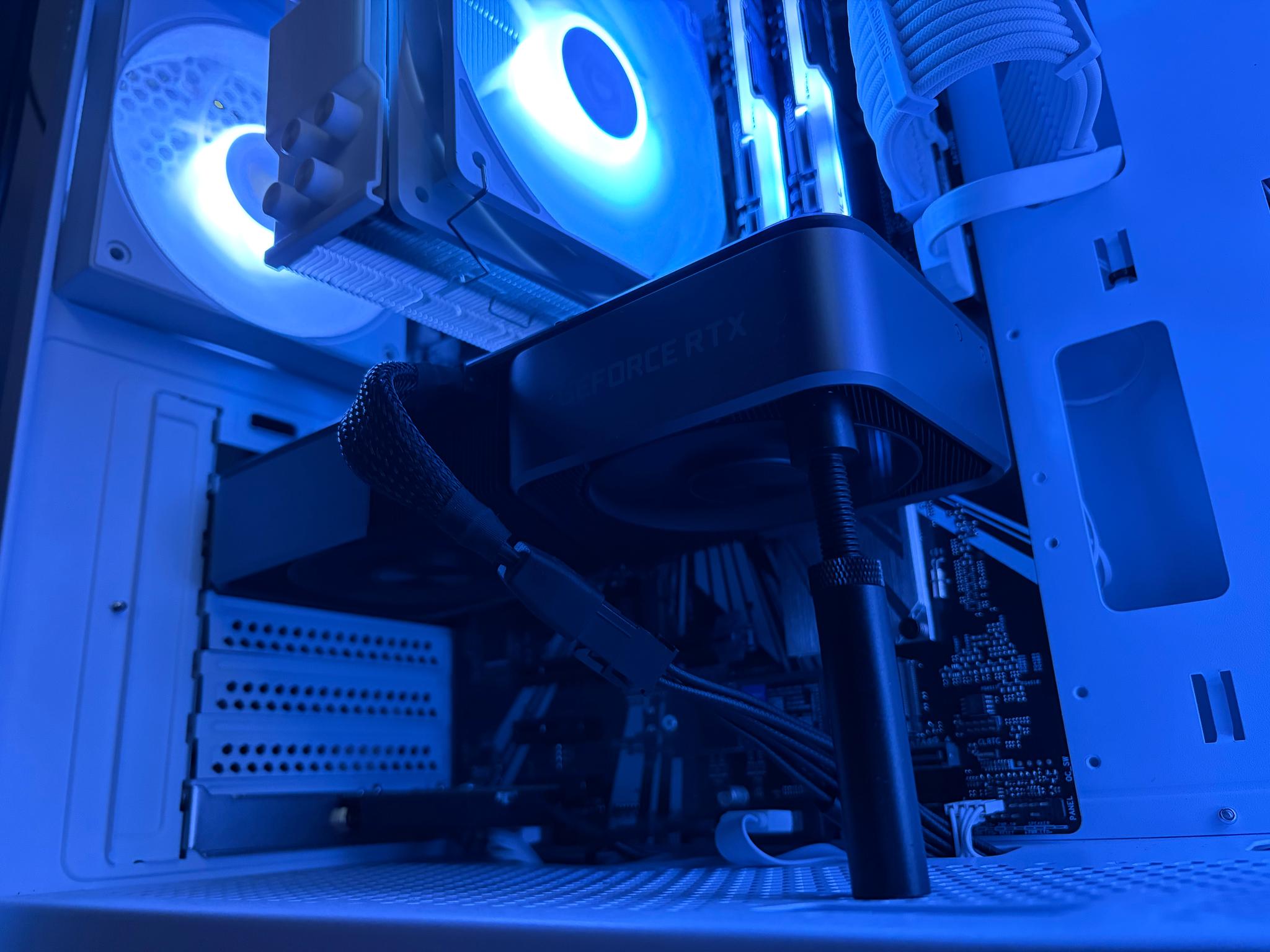 NVIDIA GeForce RTX 3070 Founders Edition - Image 4