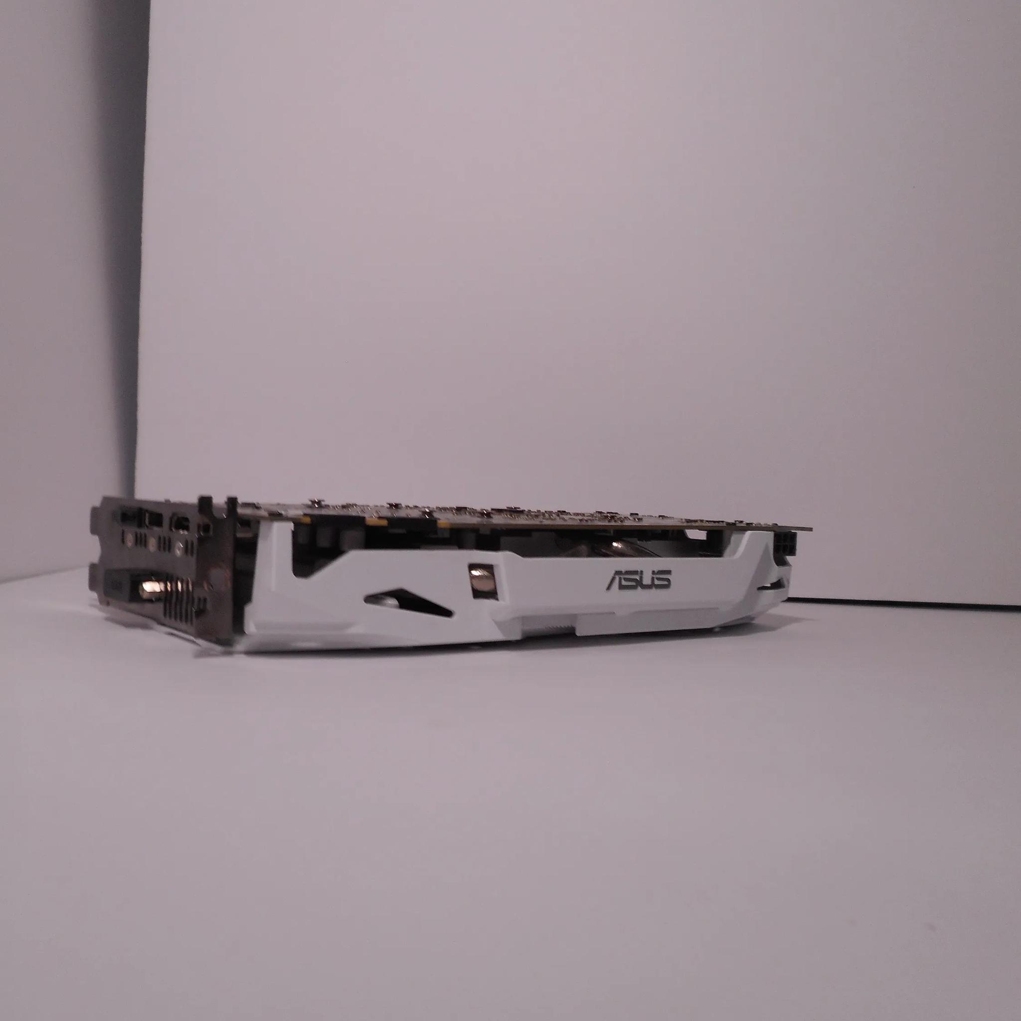 Asus Dual GTX 1070 OC 8GB