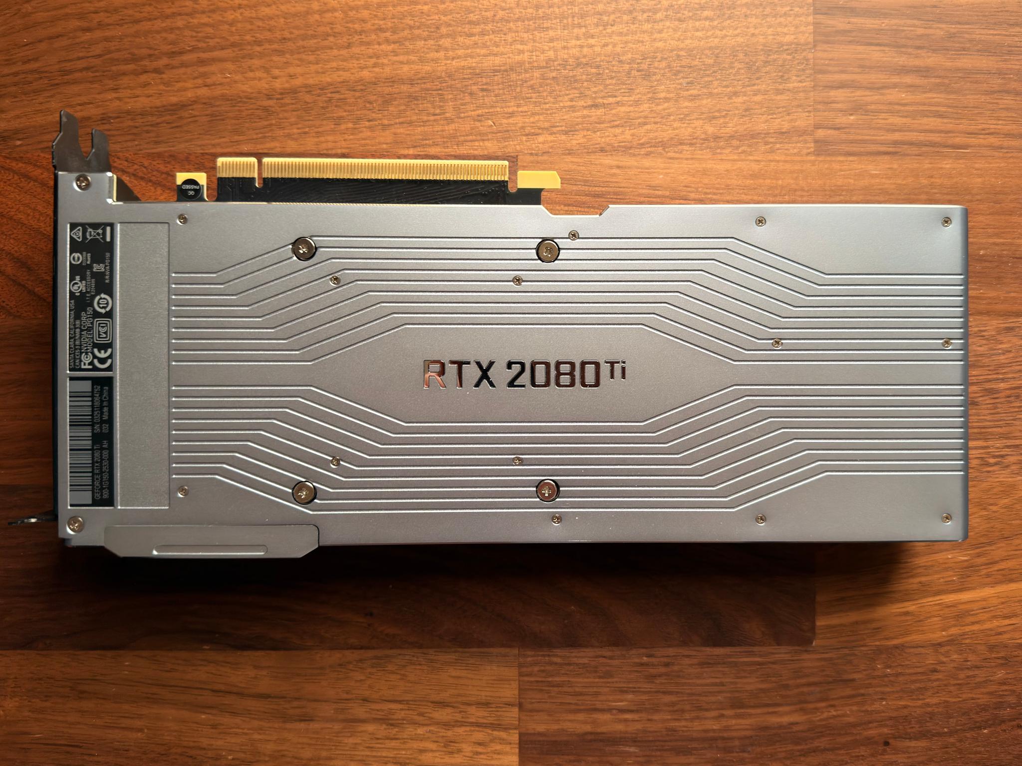 NVIDIA Geforce RTX 2080 Ti Founders Edition (11GB GDDR6)