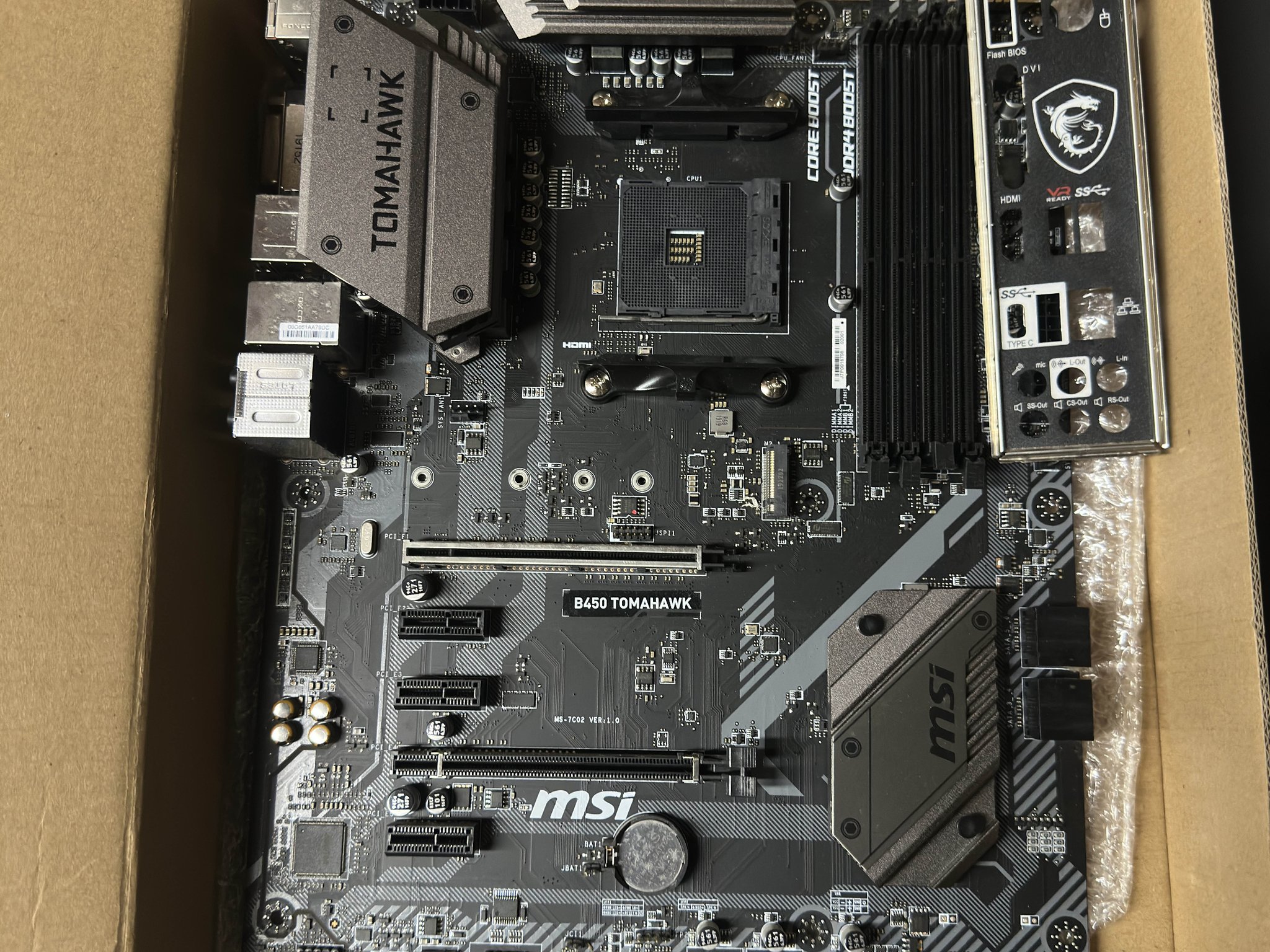 B450 TOMAHAWK AM4 ATX