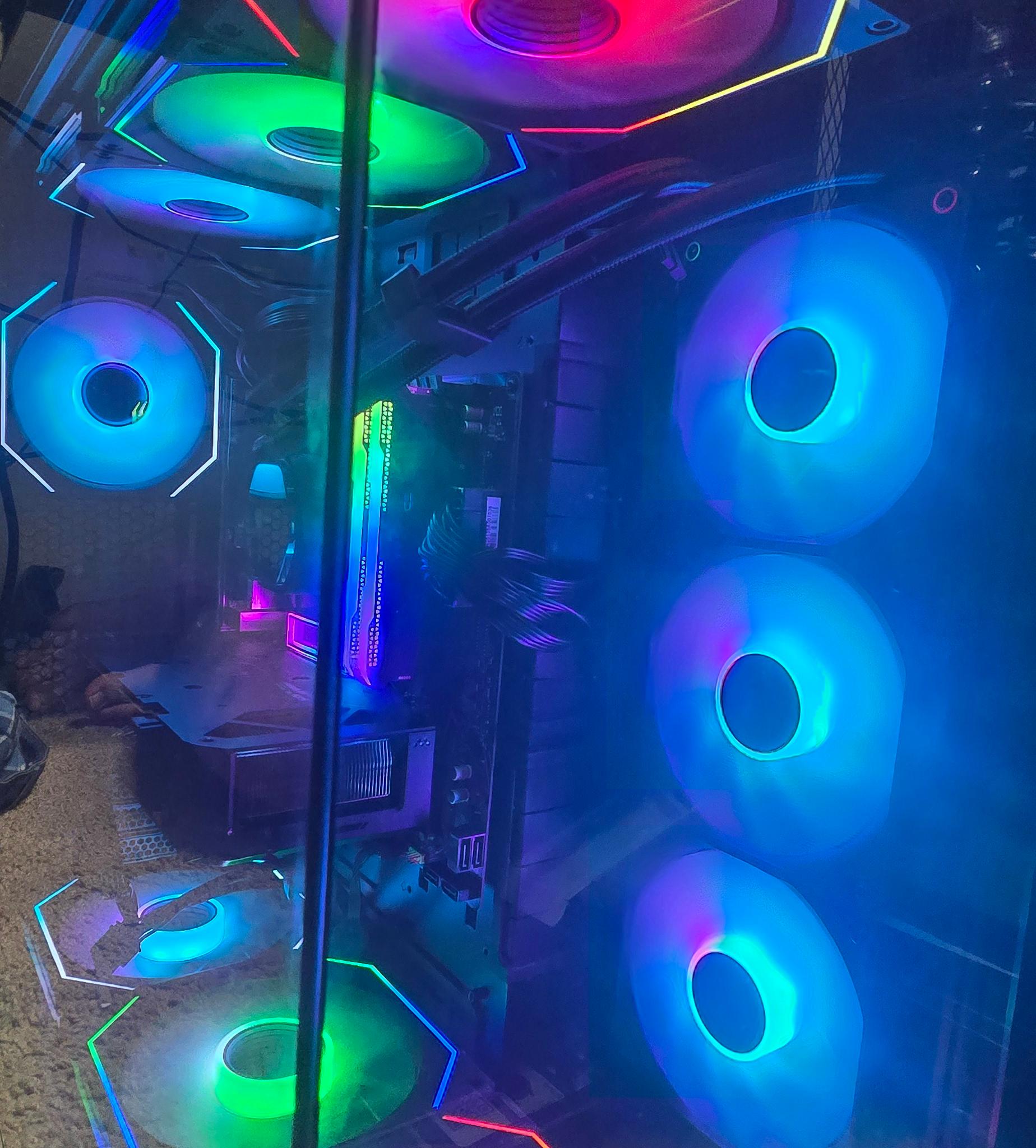 RYZEN 5, 32 GB RAM, 1 TB M.2 SSD, RTX 5060