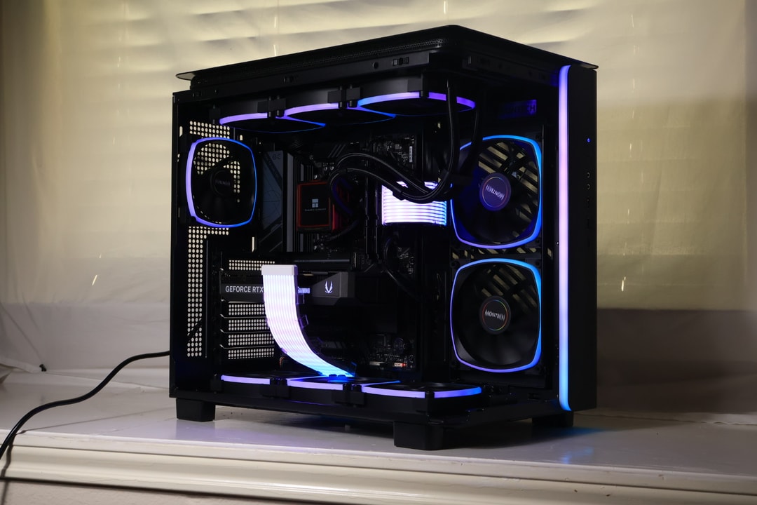 初期保証 i7-9700 16GB M.2 SS512GB RX550Xオフィス 🟣🔵Zephyr | RTX 5070 Ryzen 7 9700x 2tb NVMe🔵🟣 | Jawa