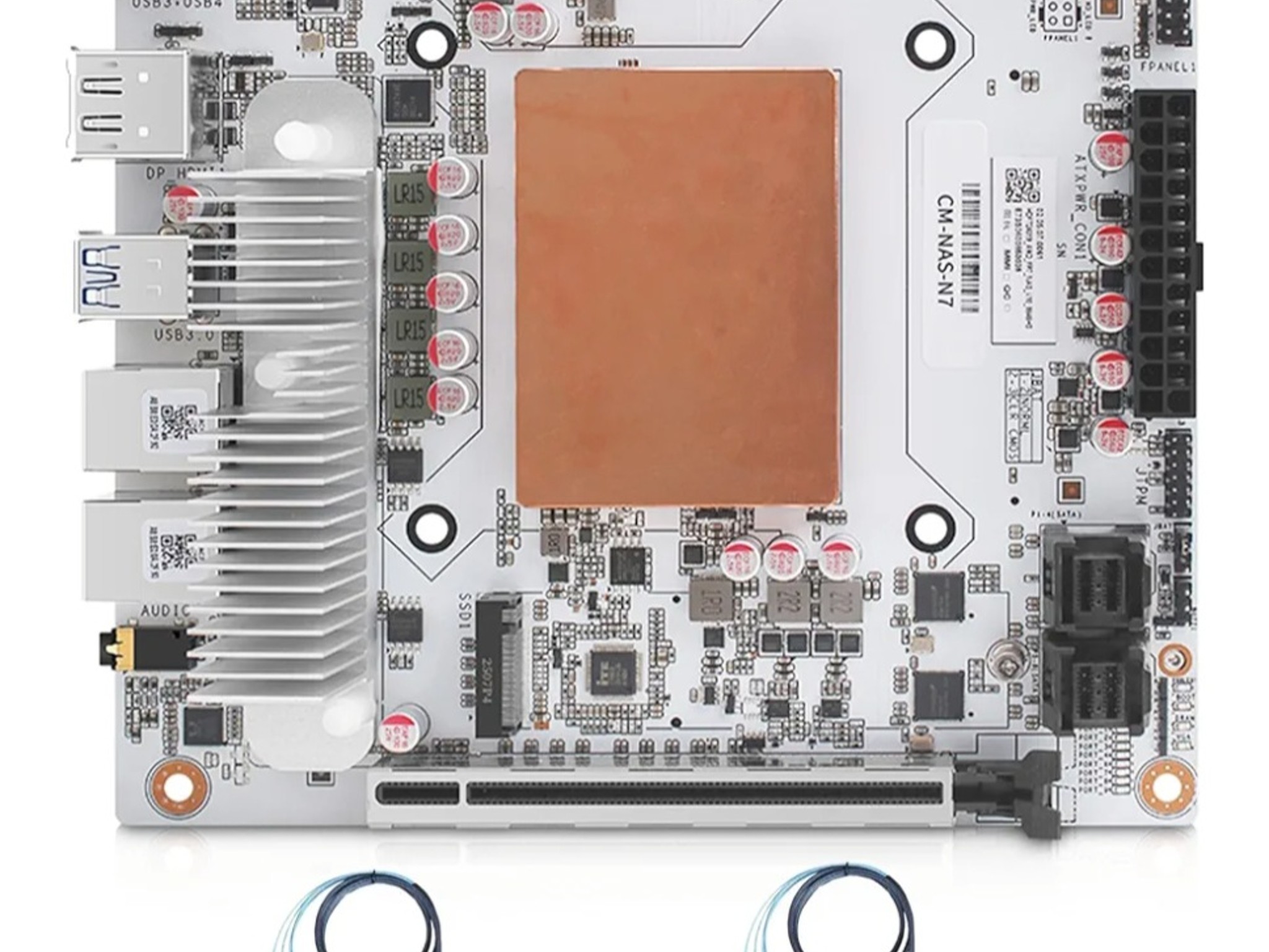 Miniroute N7 AMD 8845H NAS MB 10GB LAN 32GB SODIMM 1tb m2 Combo