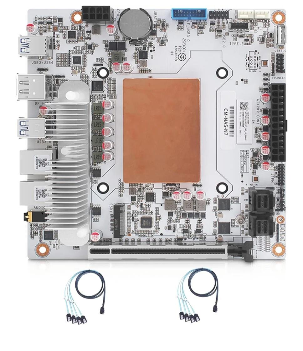Miniroute N7 AMD 8845H NAS MB 10GB LAN 32GB SODIMM 1tb m2 Combo