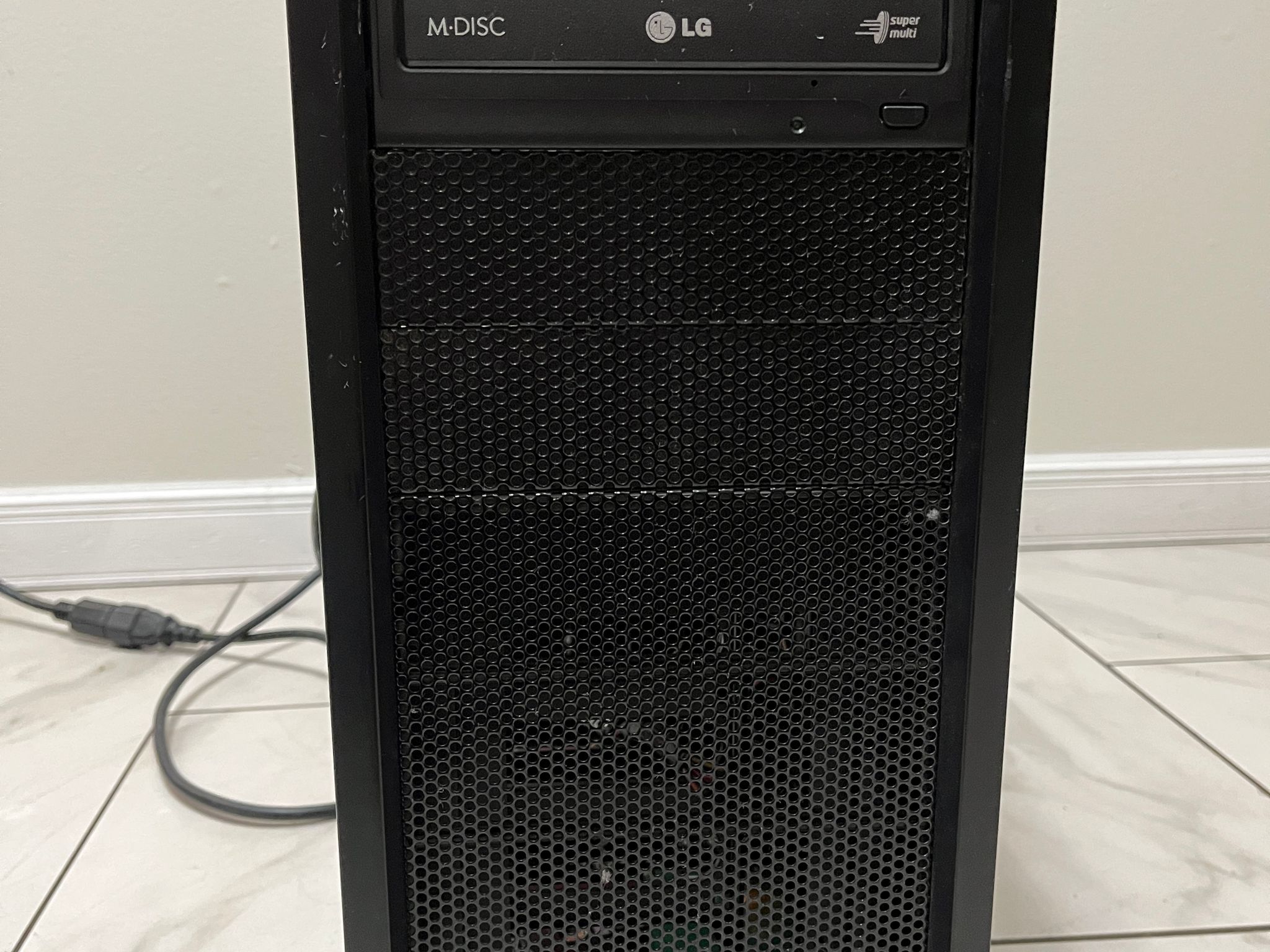 NVIDIA RTX 2070, Intel i7-7700, 16GB RAM, 3.1TB Storage - Gaming PC w/Wi-Fi, BT