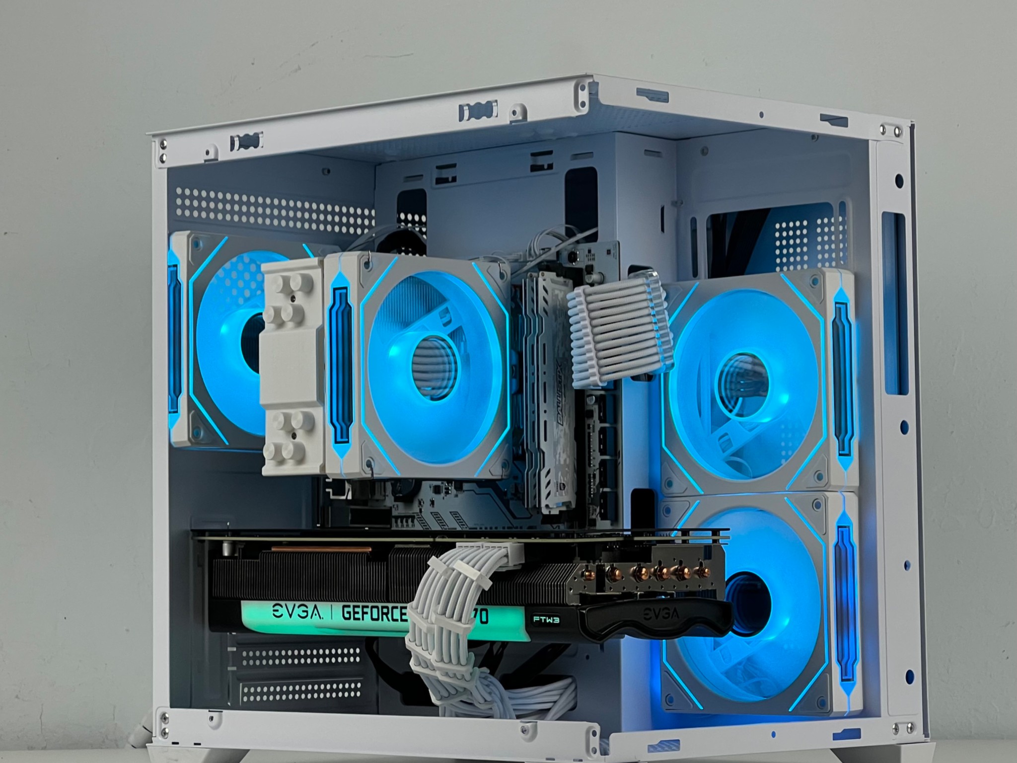 🧊White Gaming PC | RTX 3070 | Ryzen 5 5600 | 1TB SSD | 32GB RAM | 🧊