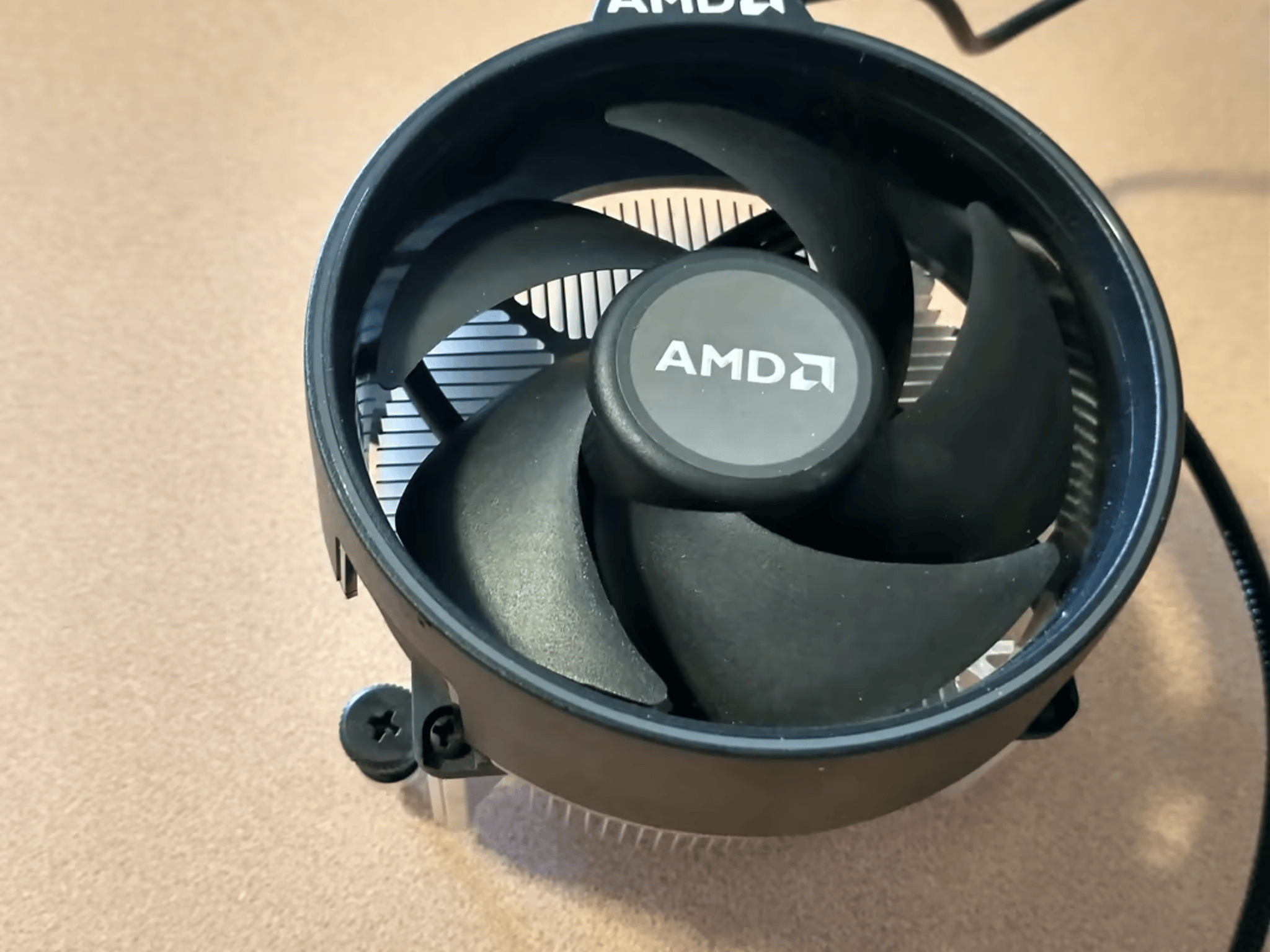 AMD Wraith Spire RGB CPU Stock Cooler AM4