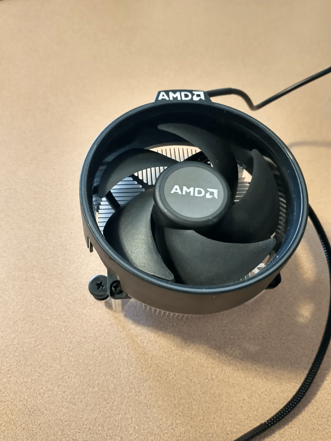 AMD Wraith Spire RGB CPU Stock Cooler AM4