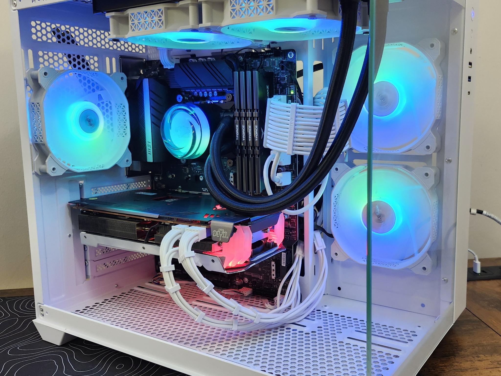 🤍🖤 RX 6600XT / i5 / 32GB DDR4 / 1TB M.2 SSD 🖤🤍*