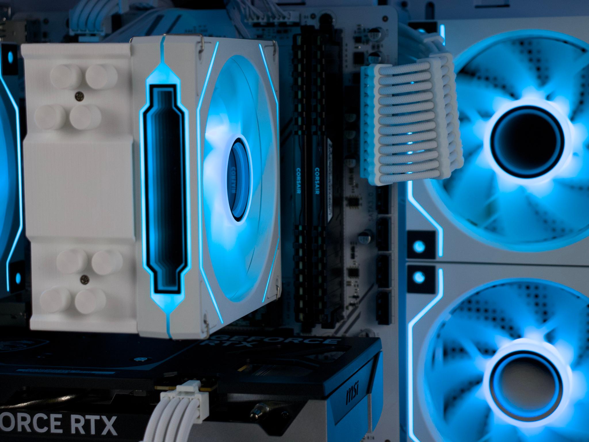🧊❄️🧊 White Gaming PC – RTX 5060, Ryzen 5 5600X, 32GB RAM, 960GB SSD - WiFi, BlueTooth 🧊❄️🧊