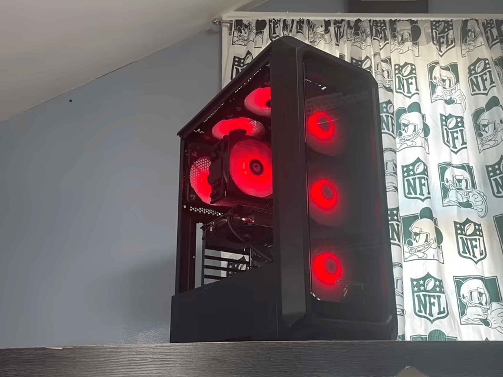 The Equalizer/ I5 4th Gen, GTX 970 Budget Gaming PC
