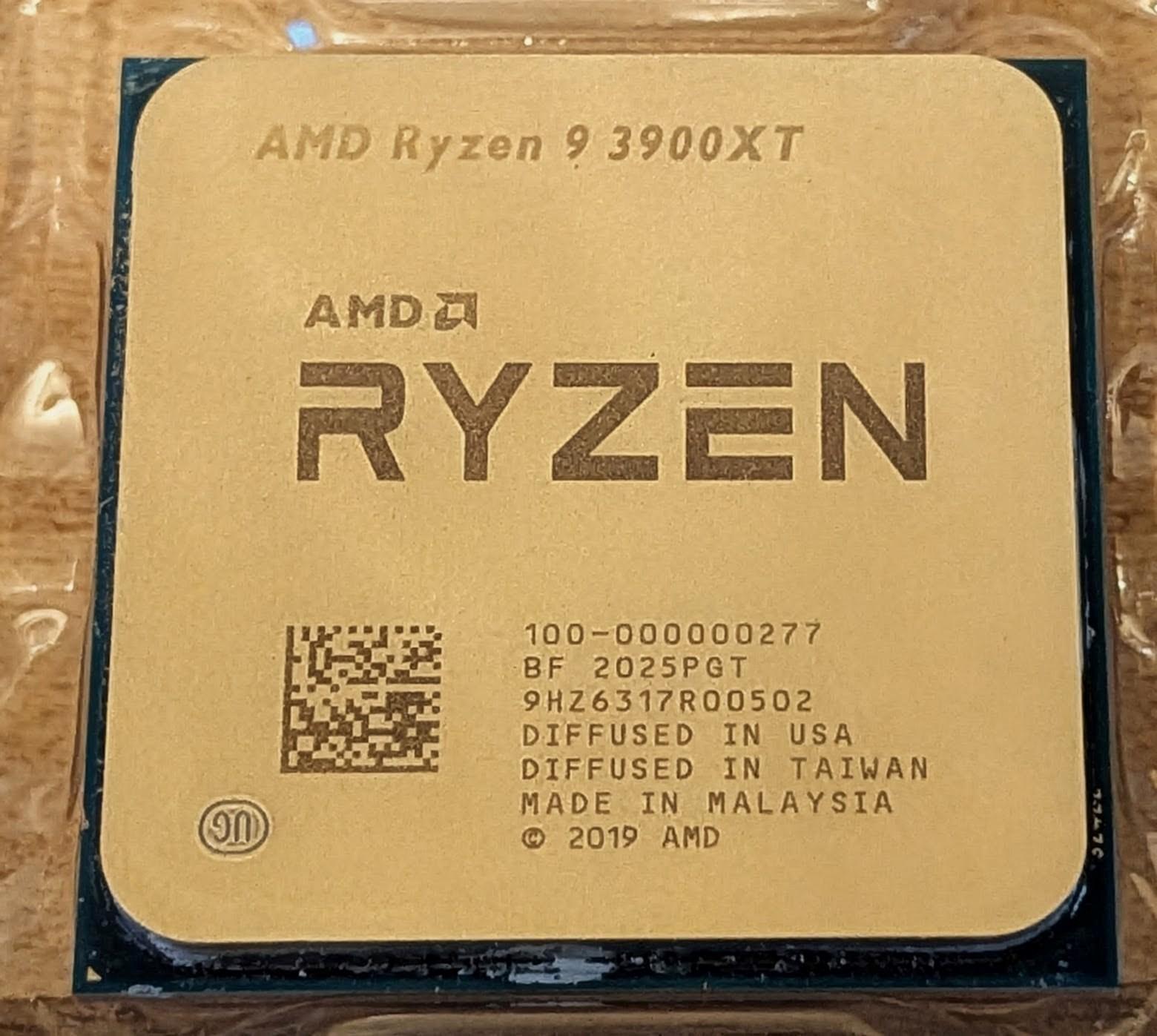 Ryzen 9 3900XT AMD