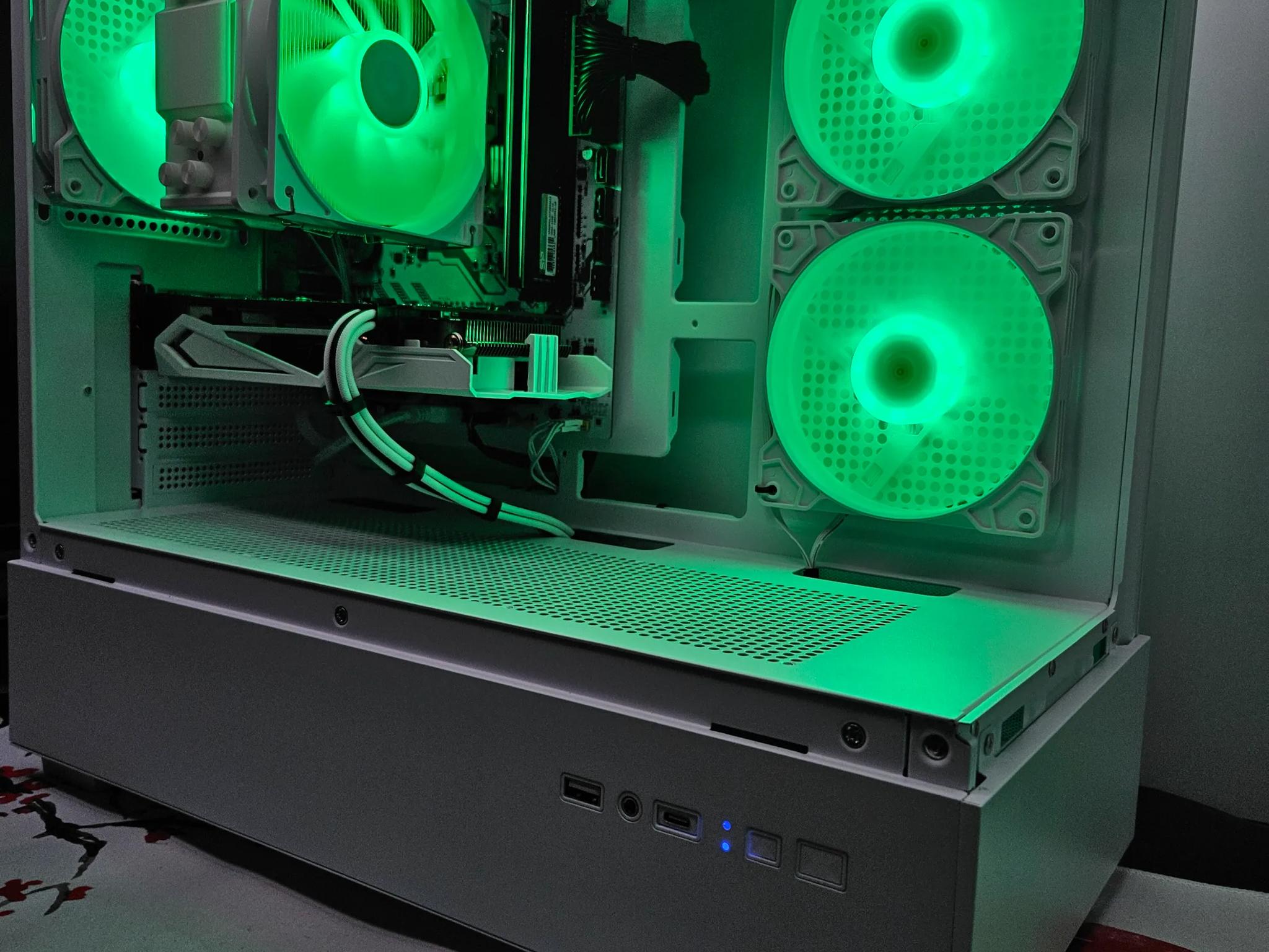 Frosty Rig Ryzen 5 / 16GB DDR4 / 512GB SSD / RX580