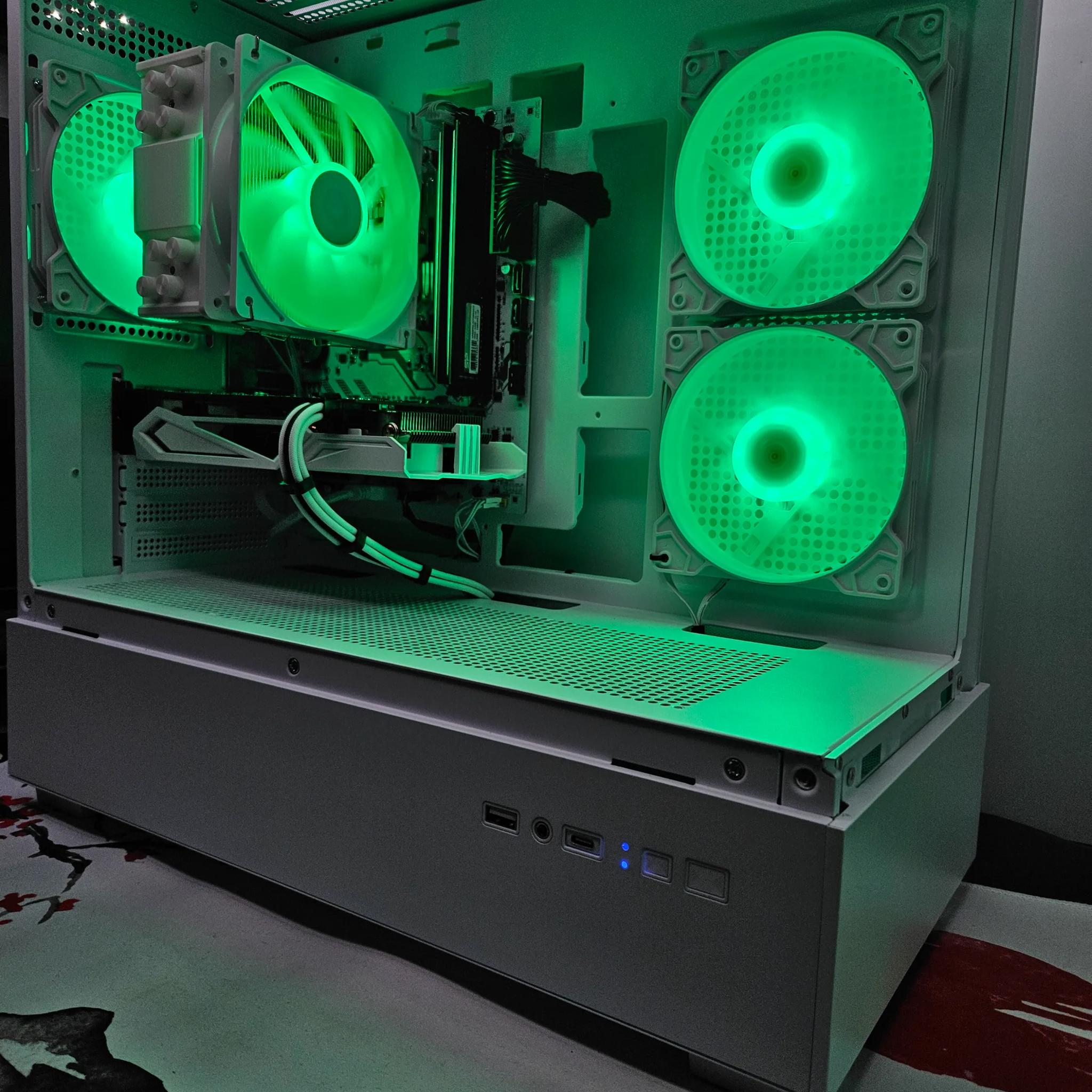 Frosty Rig Ryzen 5 / 16GB DDR4 / 512GB SSD / RX580