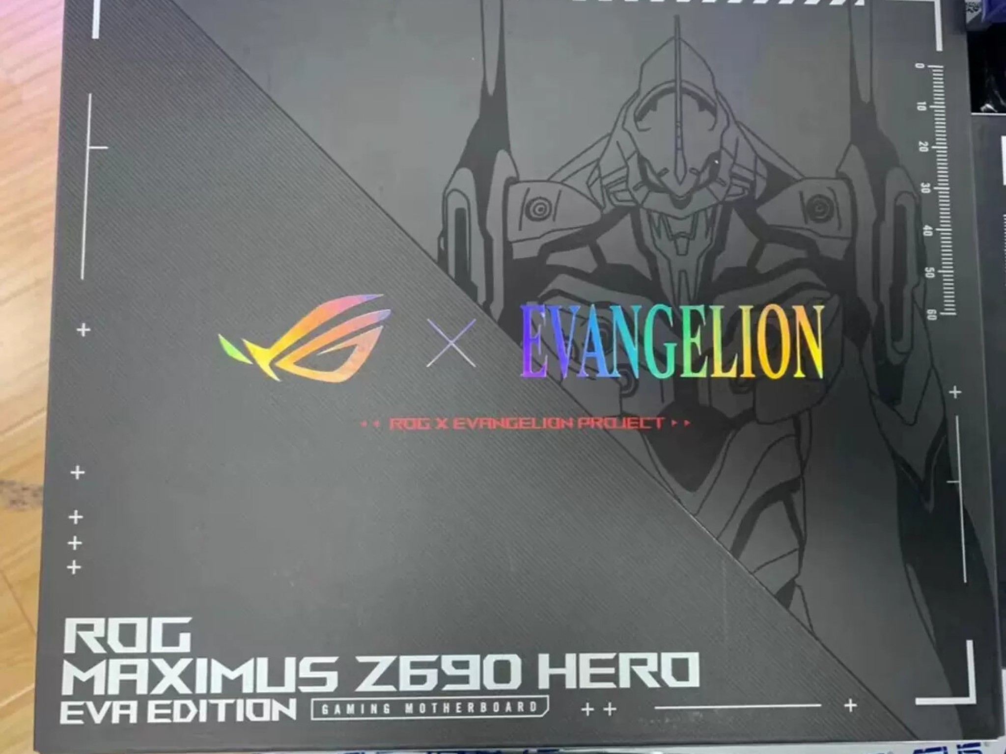 Asus ROG Maximus Z690 Hero Maximus Z690 Hero EVA Edition Desktop Motherboard