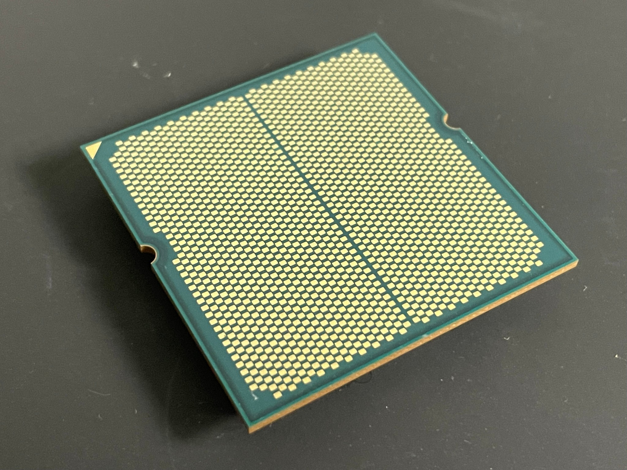 AMD Ryzen 7 7800X3D 8-Core, 16-Thread Desktop Processor CPU | *Read Description | Free Shipping