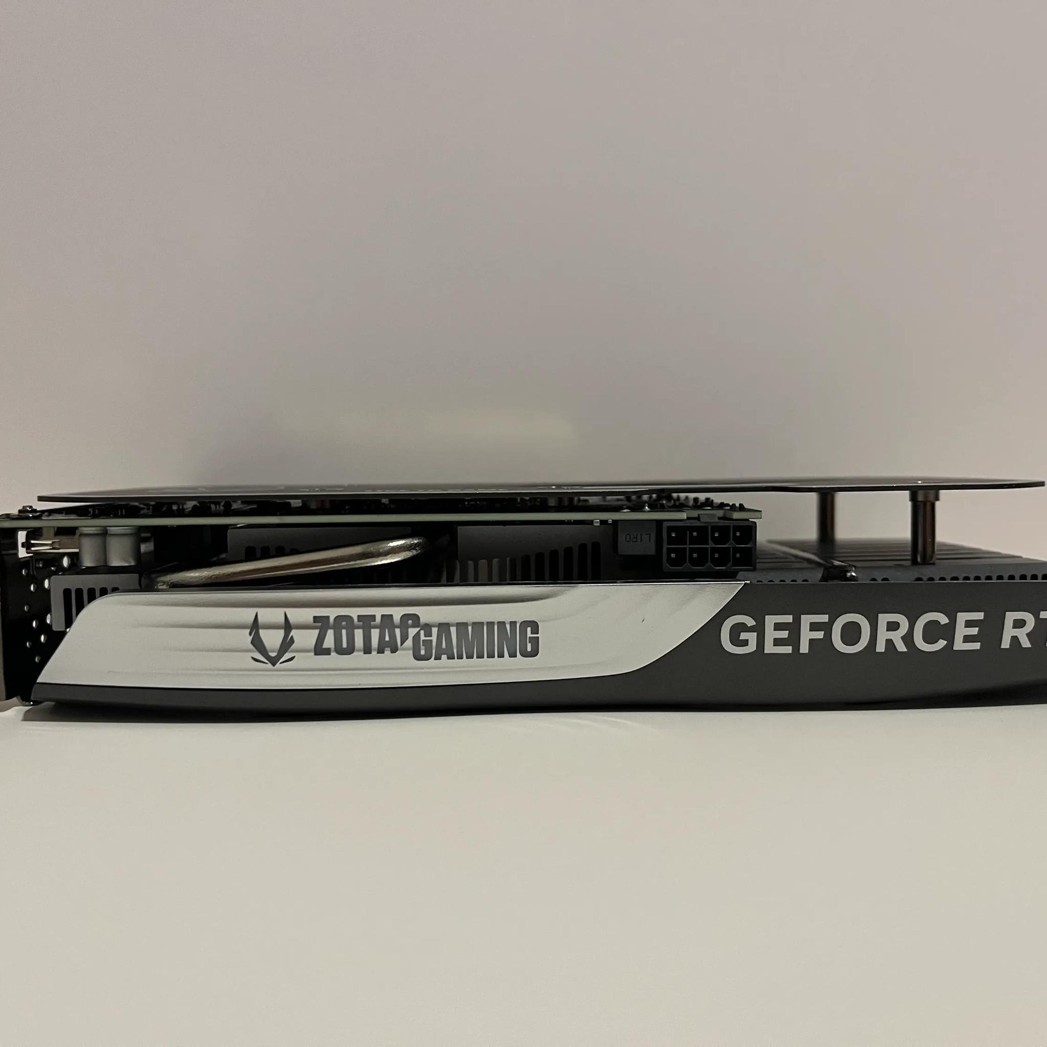 RTX 4060 Zotac Twin Edge GPU