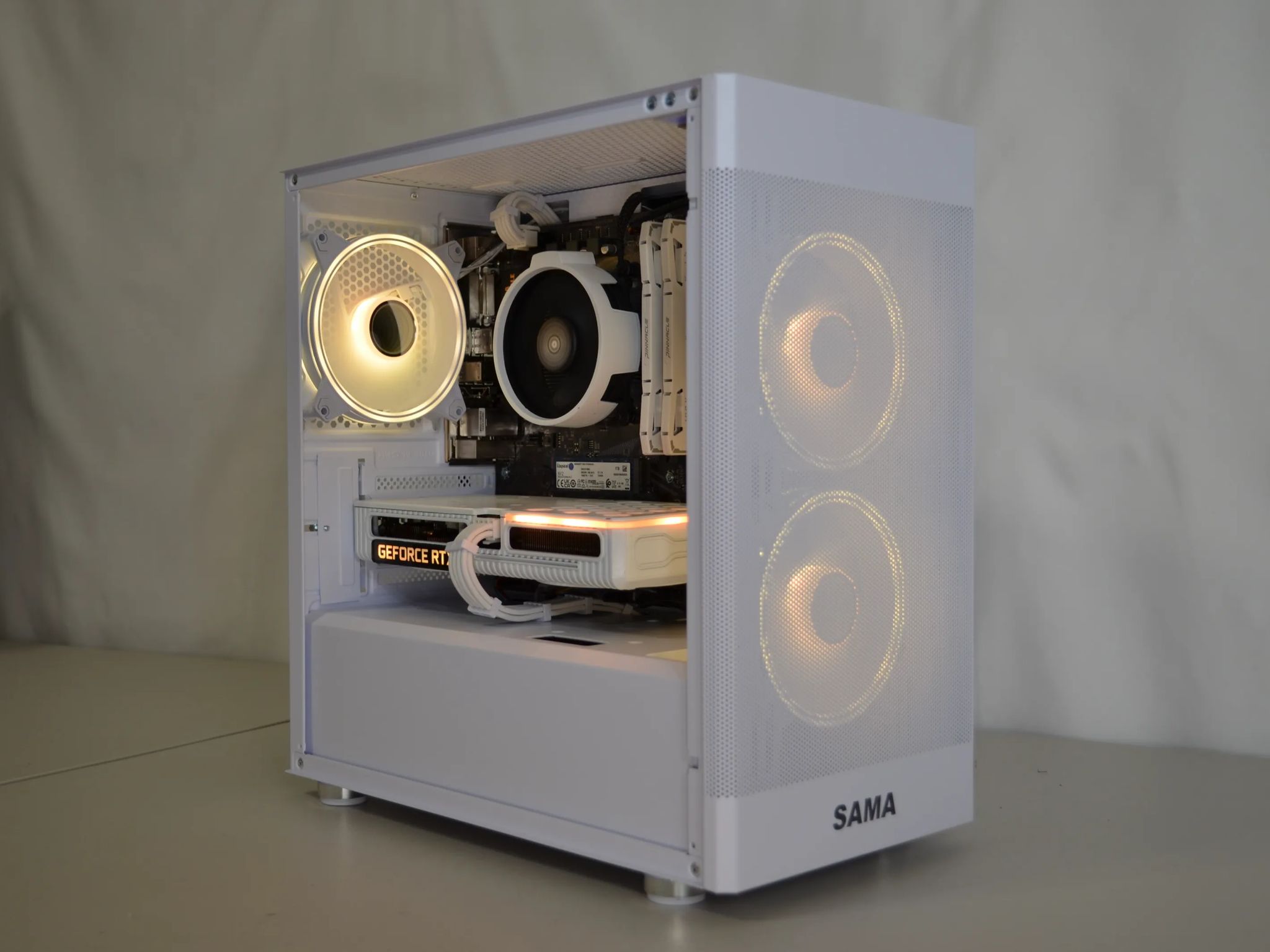 ⚪White Out V3⚪ - RTX 3060ti | Ryzen 7 3700X | 1tb NVMe | Windows 11 FULLY Activated