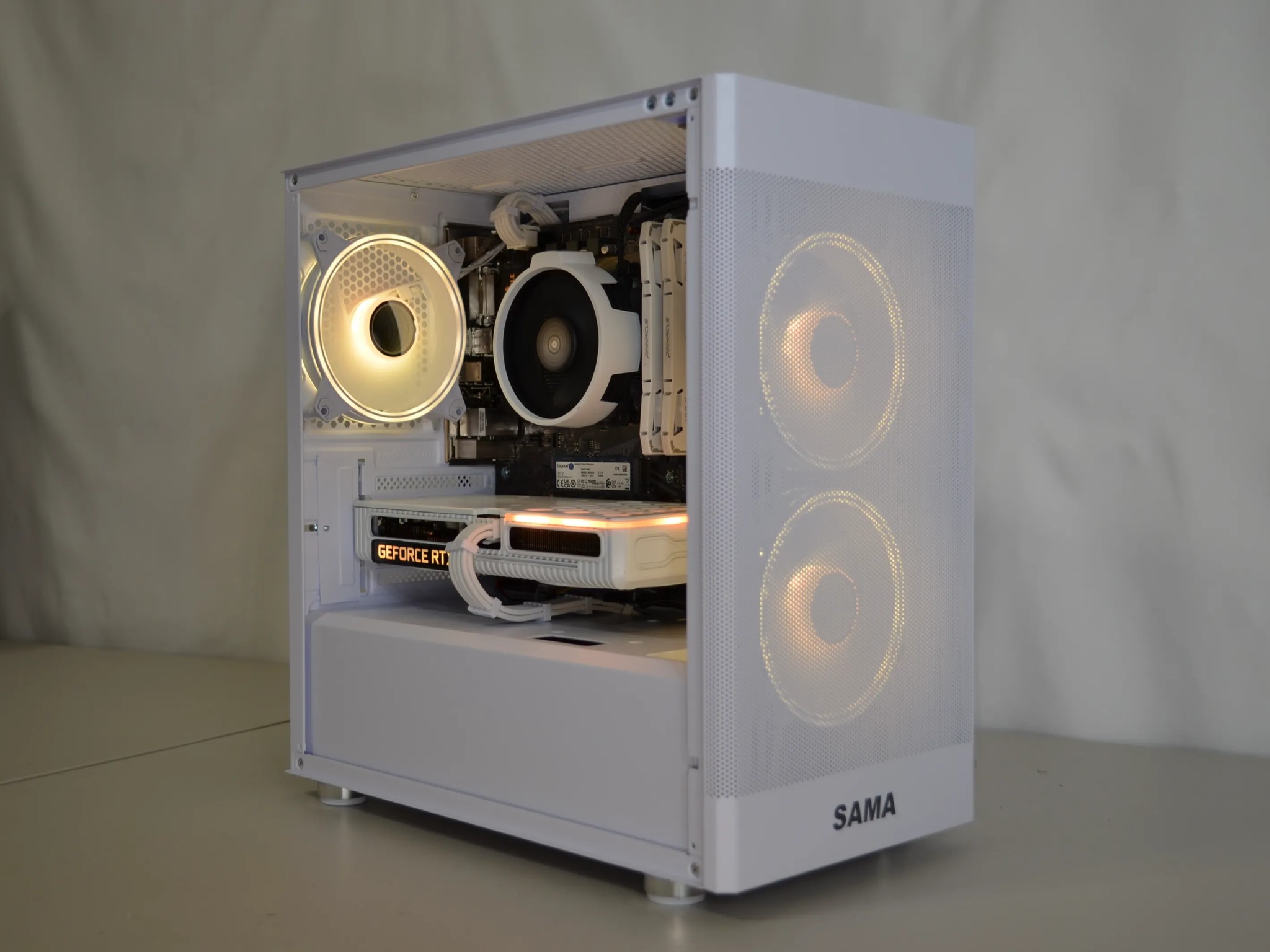 ⚪White Out V3⚪ - RTX 3060ti | Ryzen 7 3700X | 1tb NVMe | Windows 11 FULLY Activated